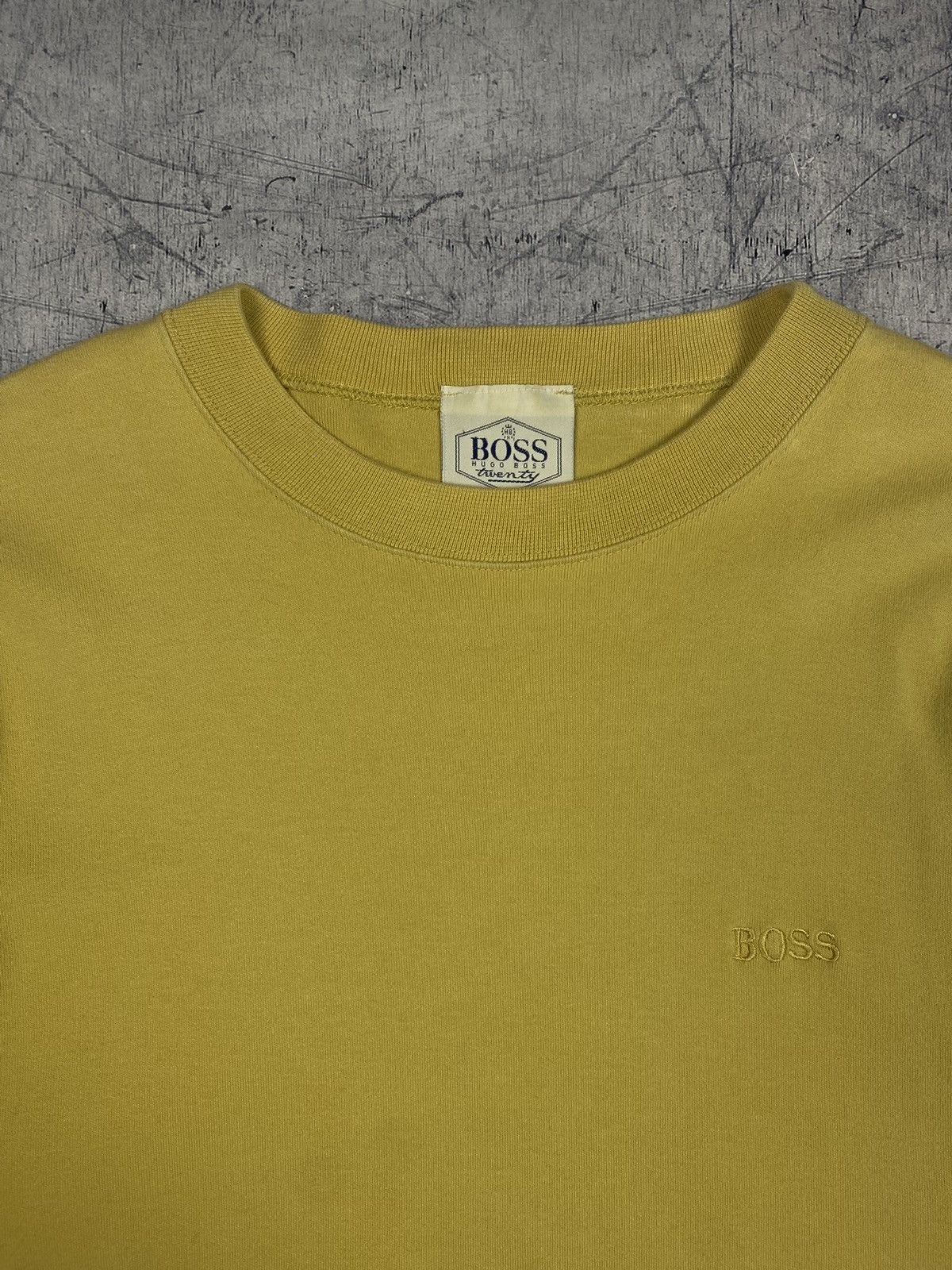 Hugo Boss Vintage 90s Hugo Boss Heritage Crewneck Sweatshirt Yellow Size US L / EU 52-54 / 3 - 5 Thumbnail