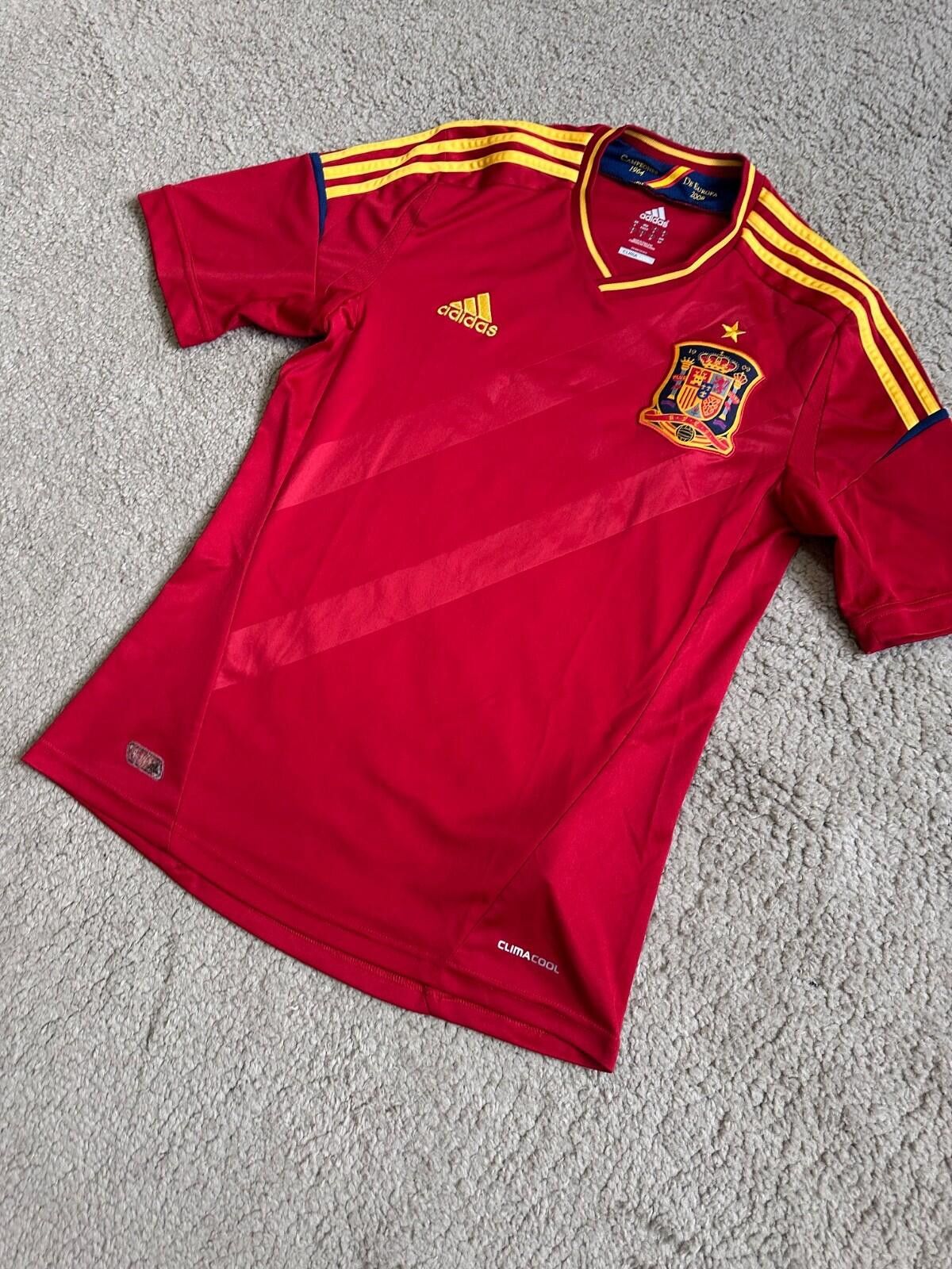 Adidas SPAIN 2012 2013 HOME FOOTBALL SHIRT SOCCER JERSEY ADIDAS Size US S / EU 44-46 / 1 - 2 Thumbnail
