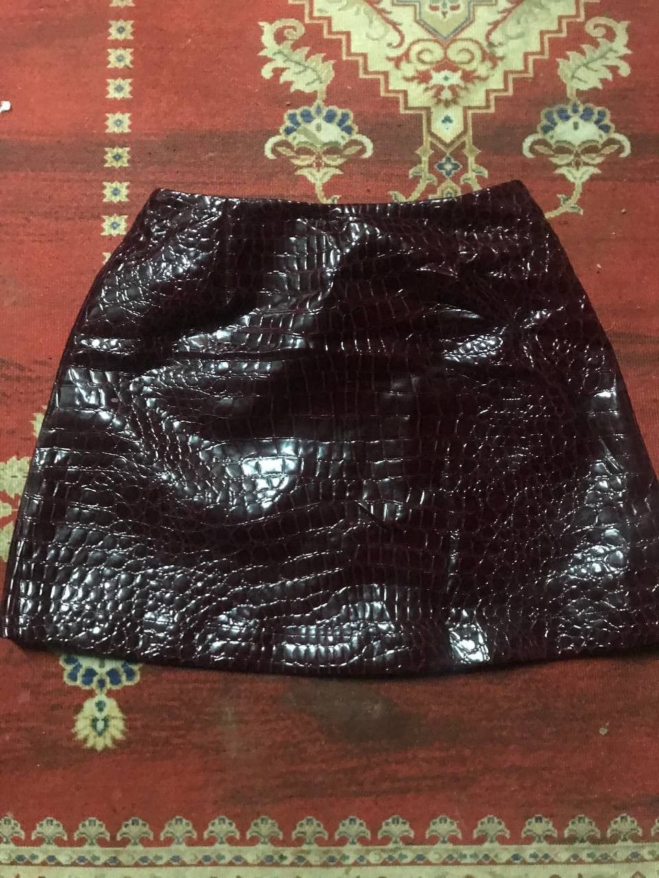 Other Fleamadonna Faux Pyton Skirt Burgundy Apink K-pop Size 24" / US 00 / IT 34 - 2 Thumbnail