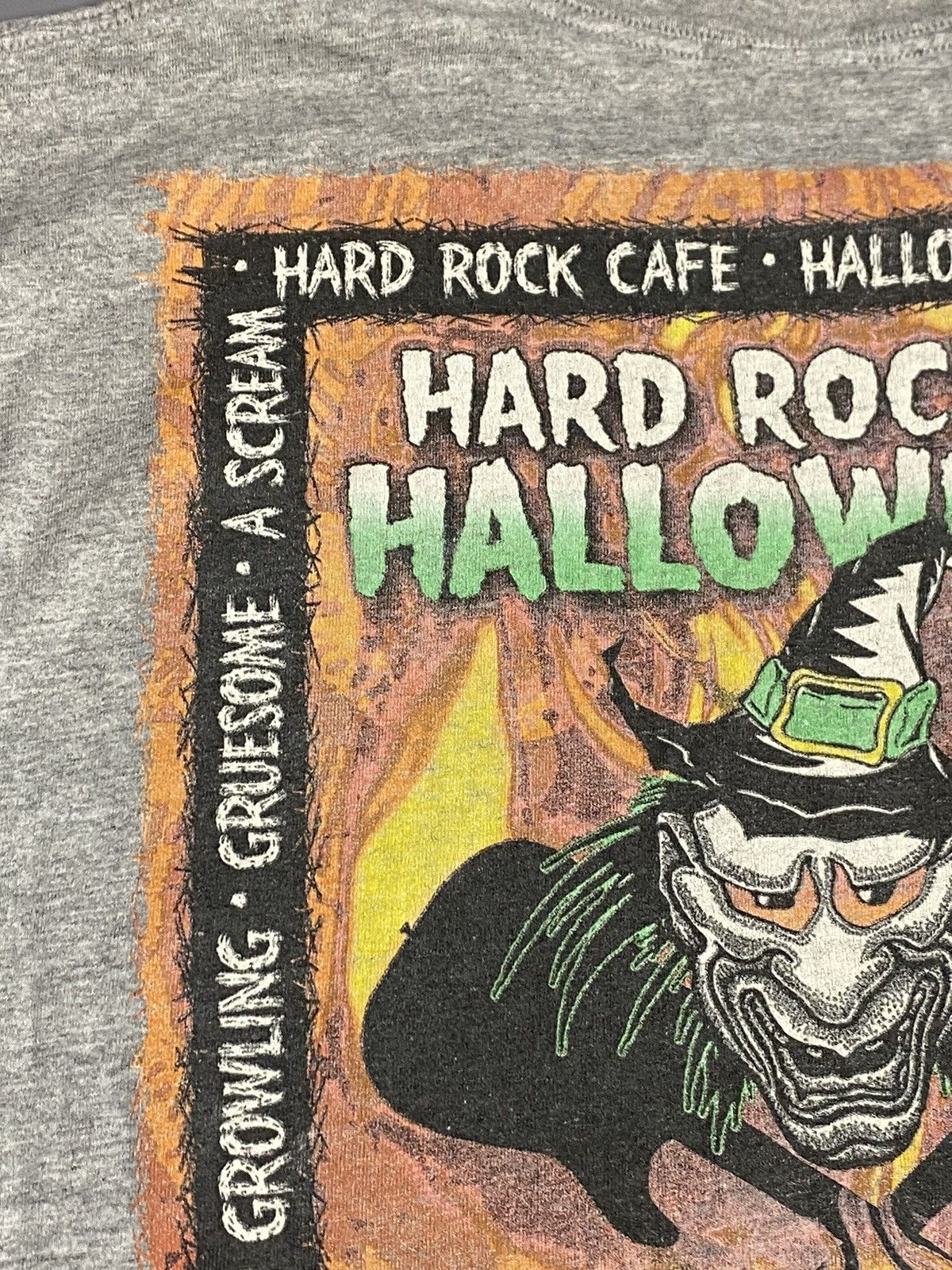 Hard Rock Cafe Vintage Hard Rock Cafe Graphic Halloween 2000 T-Shirt Sz M/L Size US M / EU 48-50 / 2 - 4 Thumbnail