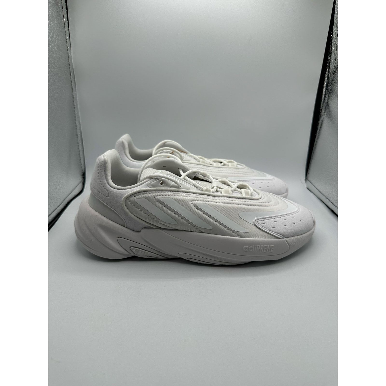 Adidas Adidas Ozelia J “Triple White” size 6.5y Size US 8 / IT 38 - 3 Thumbnail