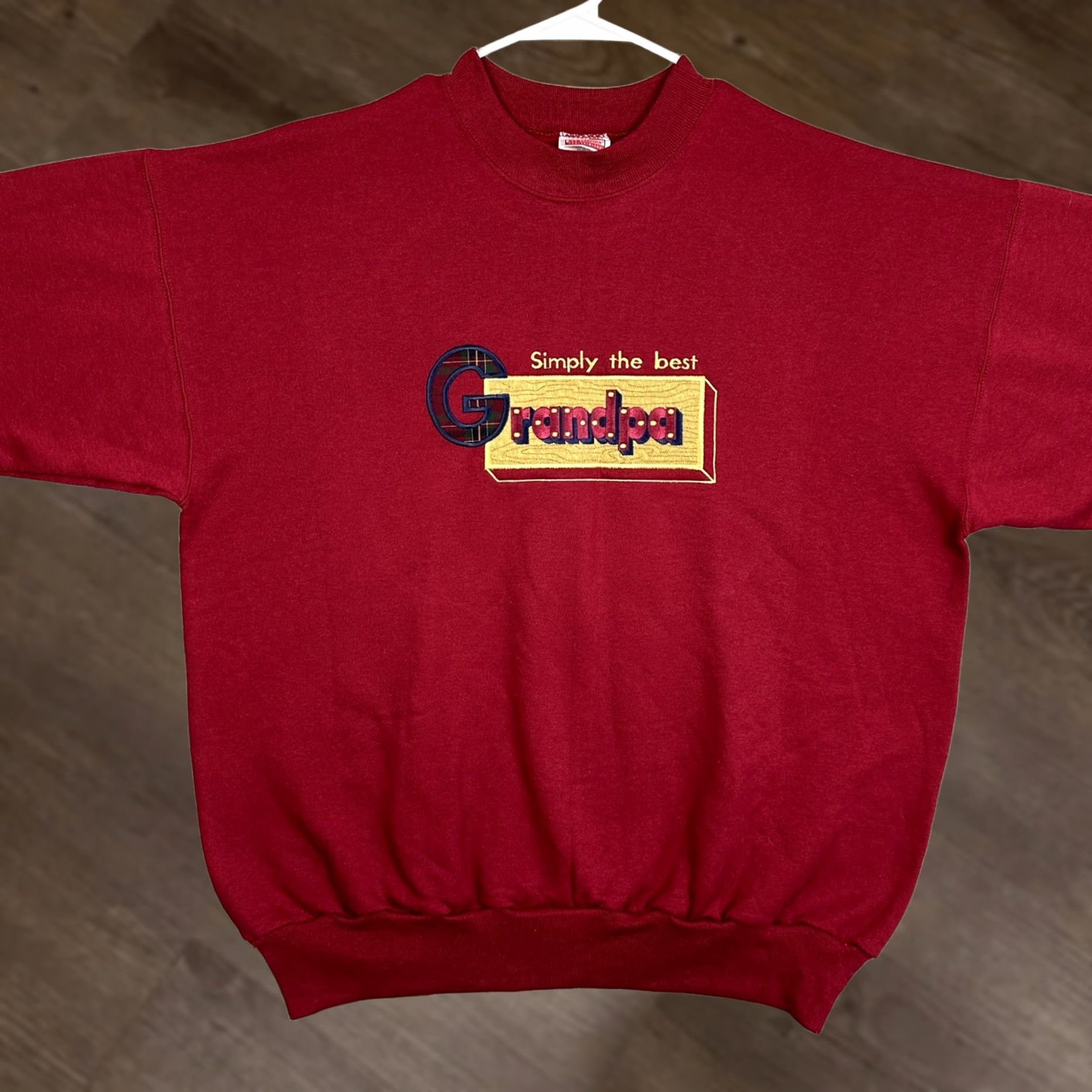 Hanes VINTAGE Hanes Sweatshirt Graphic Print Pullover Burgundy XL Men Grand pa Simply the Best USA Crew Neck Regular Long Sleeve Red Size US XL / EU 56 / 4 - 1 Thumbnail