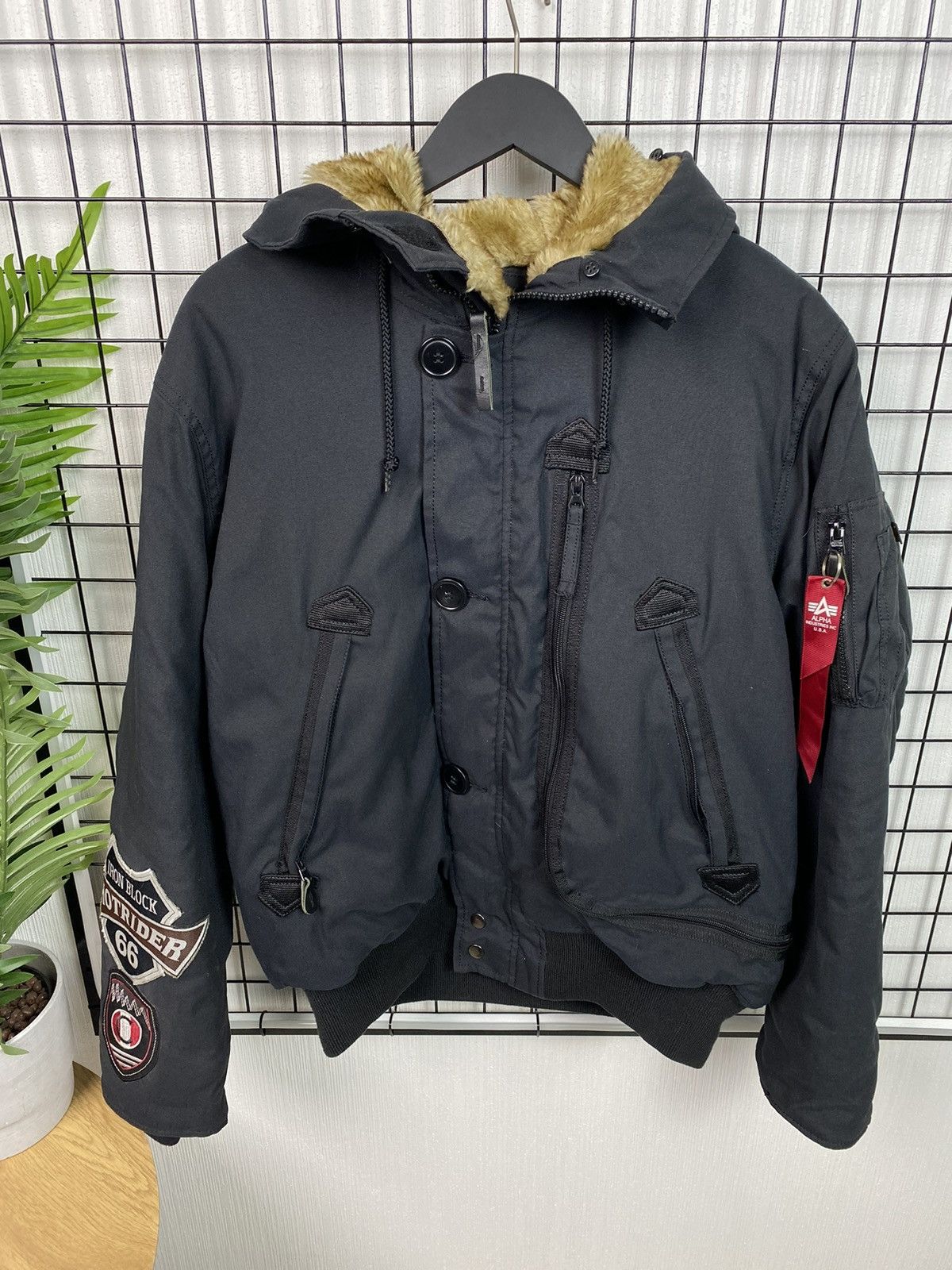 Alpha Industries × Vintage Steals🔥Vintage ALPHA INDUSTRIES Parka Bomber Jacket Men XL Size US XL / EU 56 / 4 - 1 Thumbnail