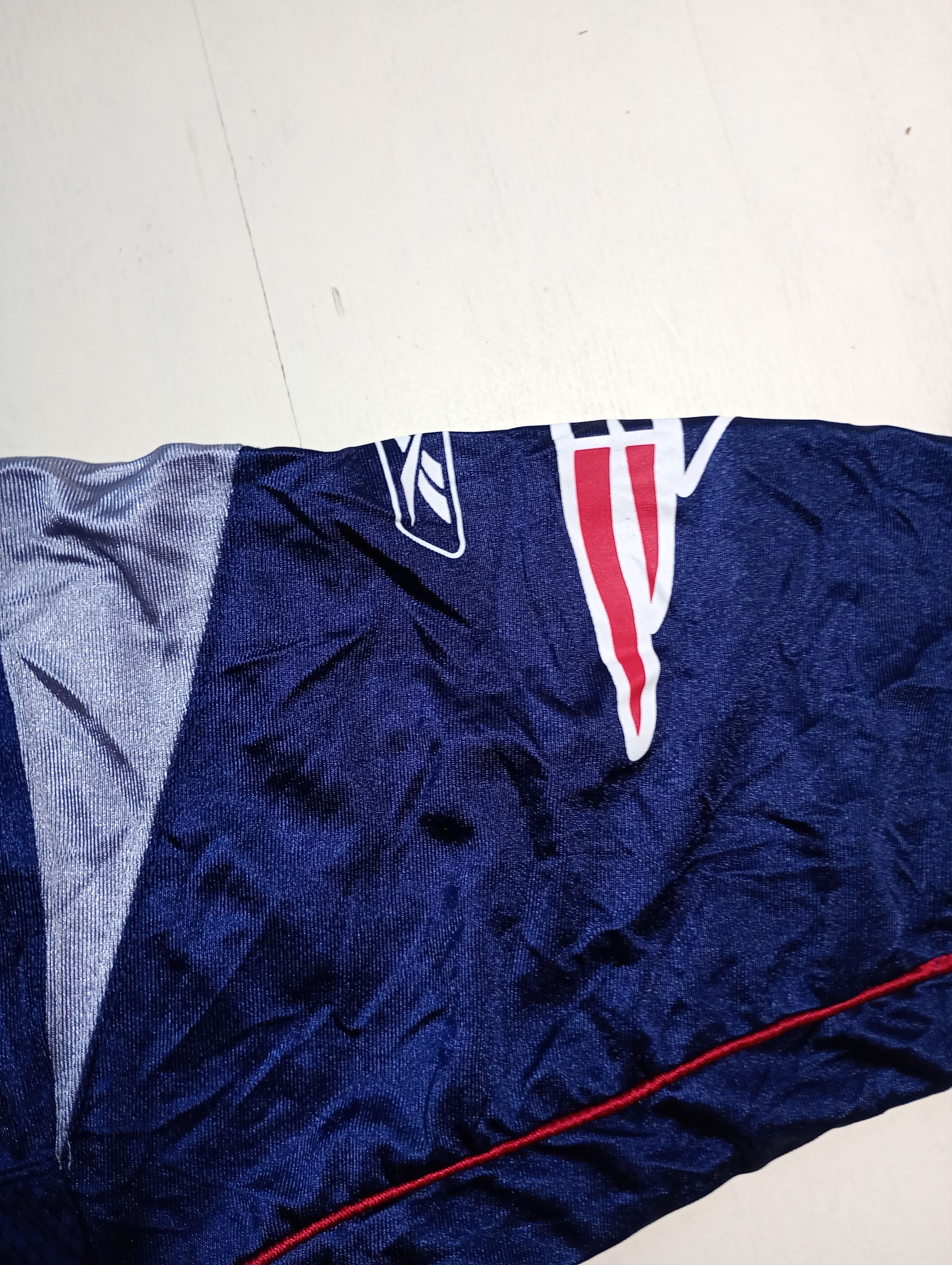 Reebok Reebok Patriots NFL Jersey 84 Watson 2005-2006 Size US S / EU 44-46 / 1 - 23 Thumbnail