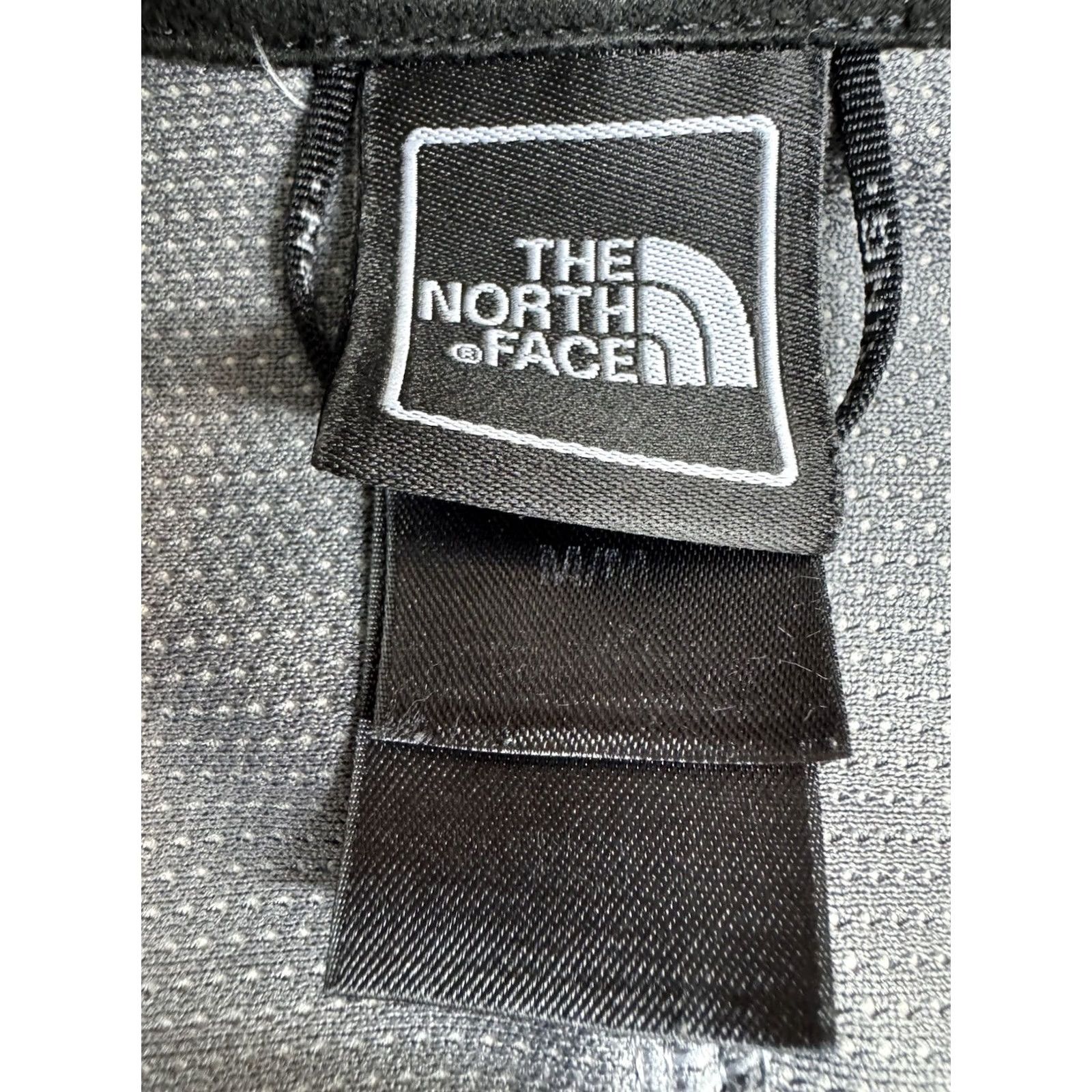 The North Face The North Face Mens Fleece Jacket Black Full Zip Pockets Size M Classic Jacket Size US M / EU 48-50 / 2 - 2 Thumbnail