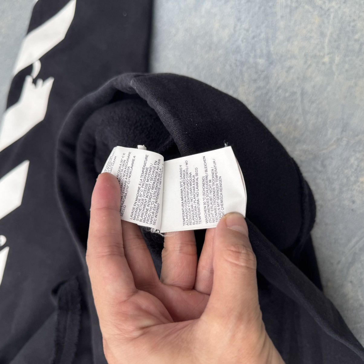 Off-White Off White X Virgil Abloh Black Dripping Arrow Hoodie Size US XS / EU 42 / 0 - 18 Thumbnail