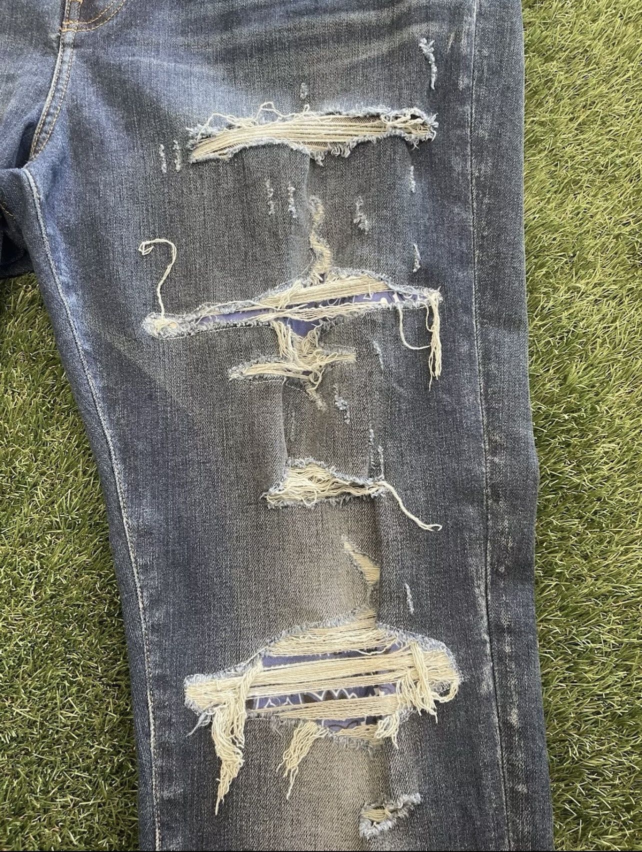 Amiri Size 40 - Amiri Purple Patch Jeans $1090 Retail Size US 40 / EU 56 - 4 Thumbnail