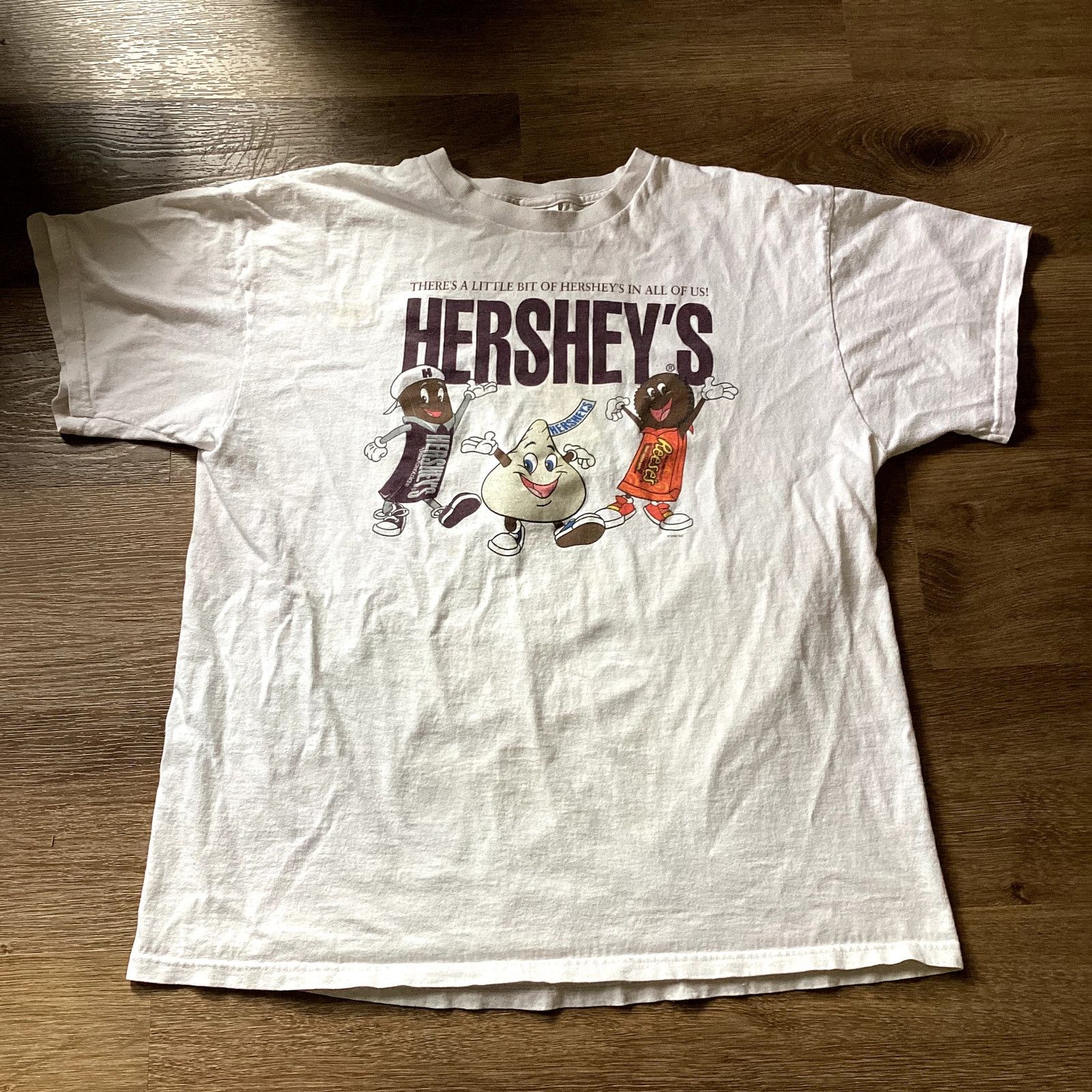 Fruit Of The Loom "There's a Little Bit of Hershey's in all of Us" VTG T-shirt Size US XL / EU 56 / 4 - 1 Thumbnail