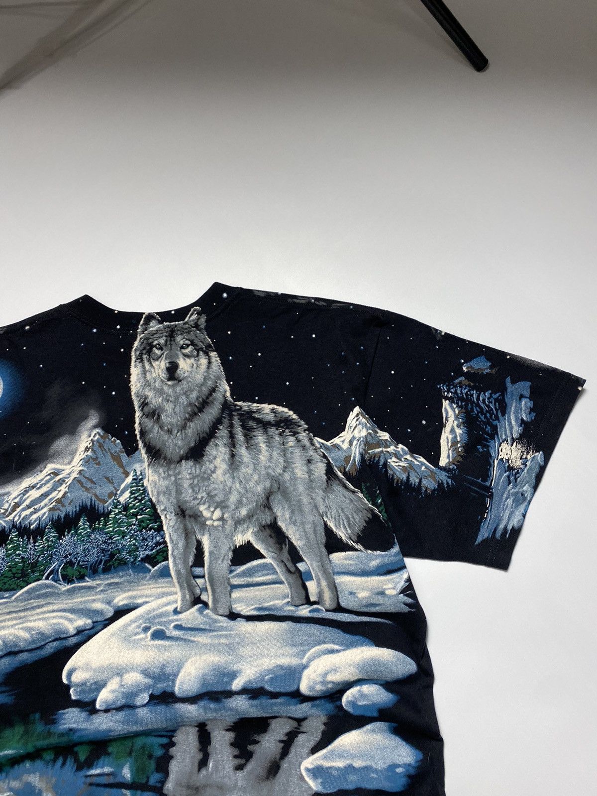 Liquid Blue × Vintage Vintage 96 Liquid Blue Wolf All Over Print Oversized Tee Size US L / EU 52-54 / 3 - 4 Thumbnail