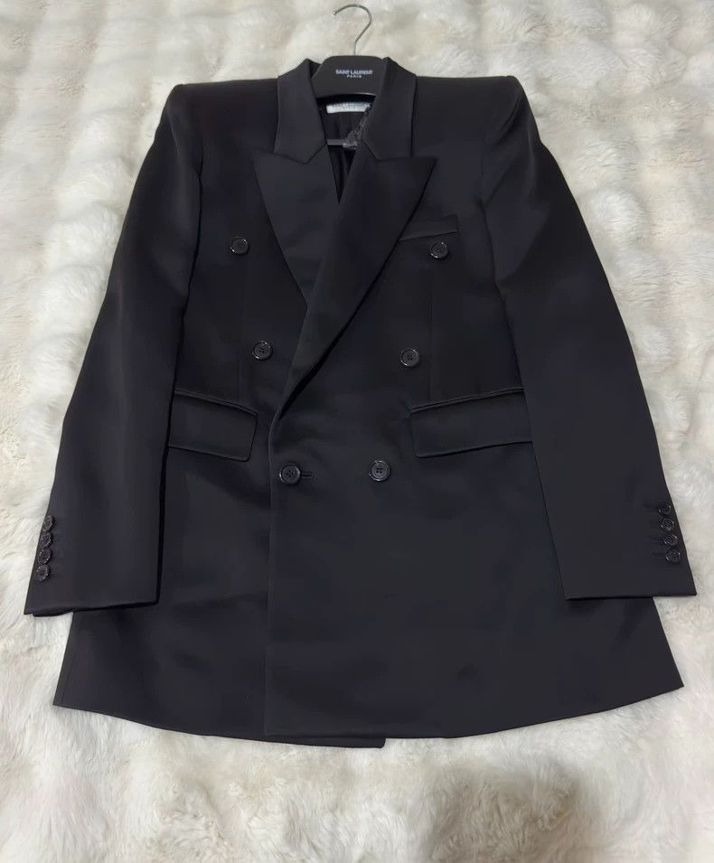 Saint Laurent Paris Saint Laurent Paris Silk double-breasted smoking blazer Size XS / US 0-2 / IT 36-38 - 2 Thumbnail