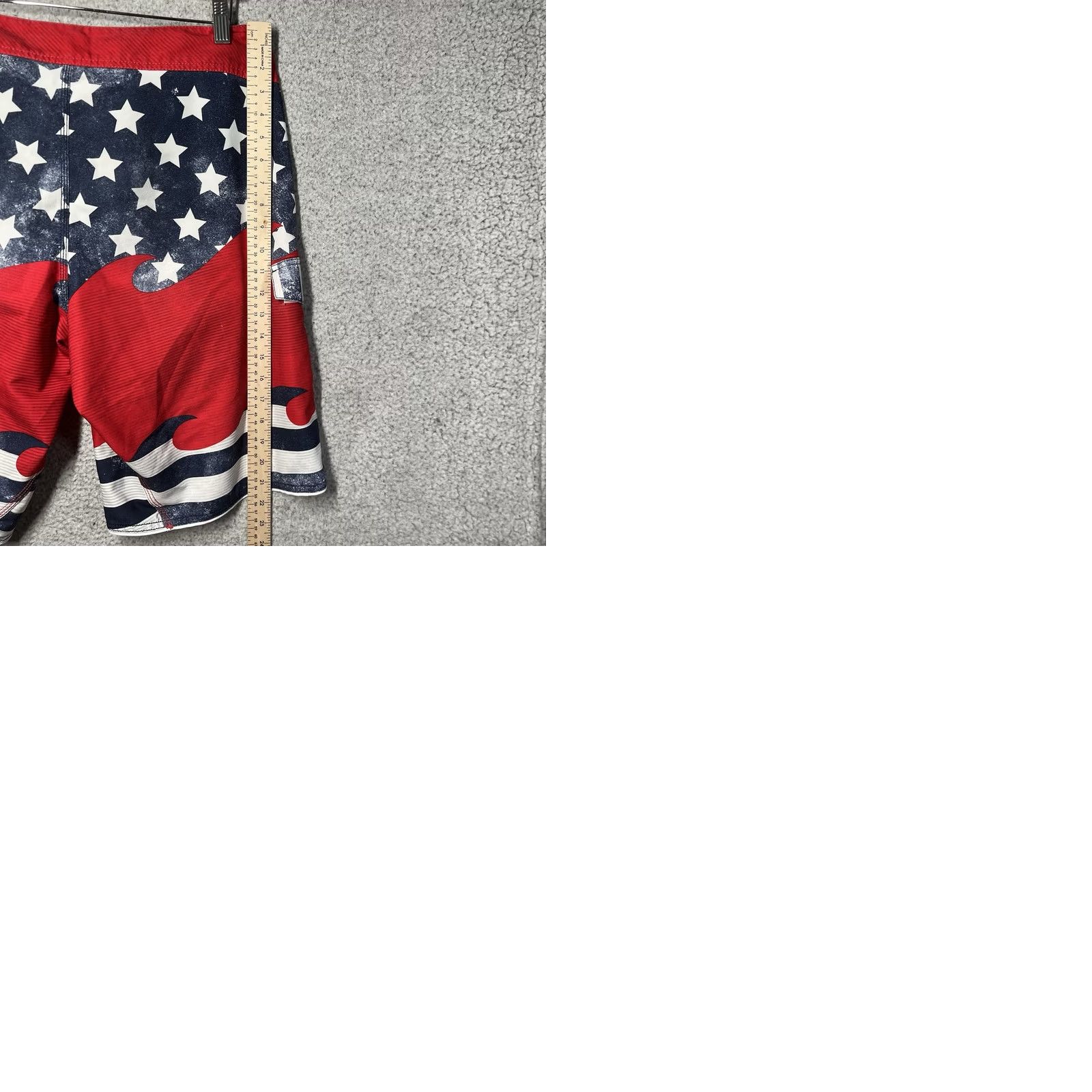 Billabong Billabong Board Shorts Mens 34 Red White Blue USA American Flag Surf Swim Trunks Size US 34 / EU 50 - 10 Thumbnail