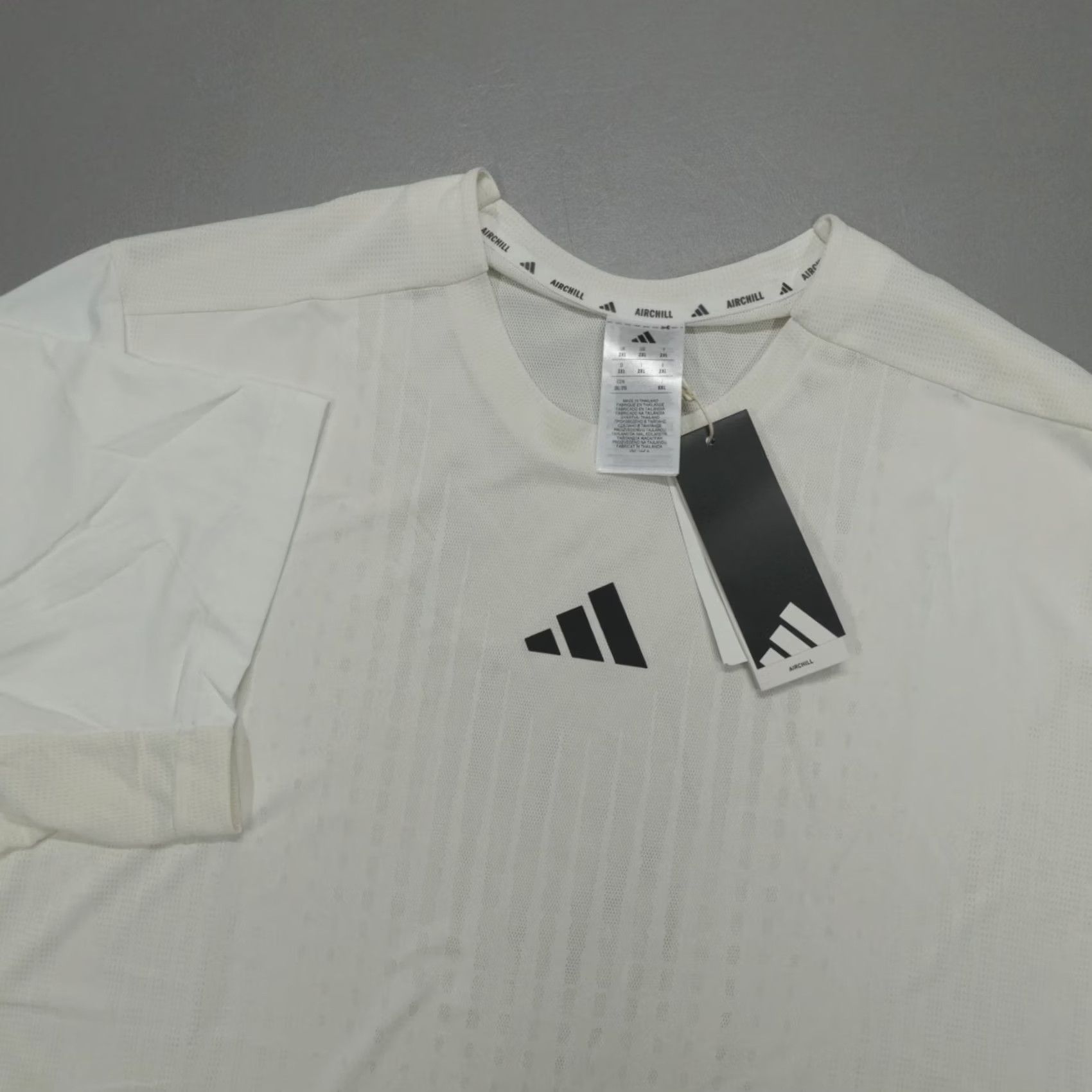 Adidas adidas Airchill Crew Neck Short Sleeve Athletic T-Shirt Men's 2XL White Chalk JE5747 Size US XXL / EU 58 / 5 - 2 Thumbnail