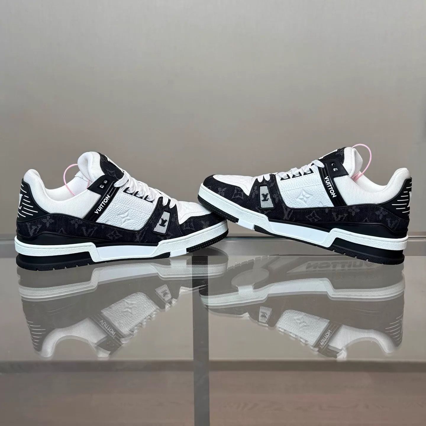 Louis Vuitton LV Trainer Black White Denim UK9(43) New Unworn Original Box Size US 10 / EU 43 - 6 Thumbnail