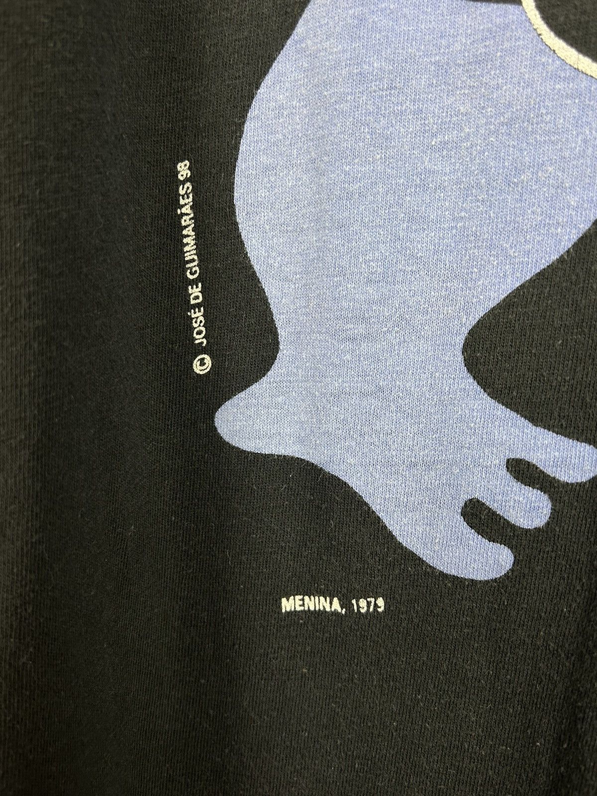 Vintage 90s Vintage Art Jose De Guimaraes 1998 Menina 1979 T-Shirt Size US XL / EU 56 / 4 - 4 Thumbnail