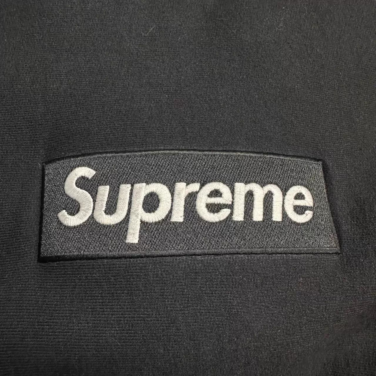 Supreme SUPREME Black On Black Box Logo Hoodie M 99 DY9925 Size US M / EU 48-50 / 2 - 4 Thumbnail