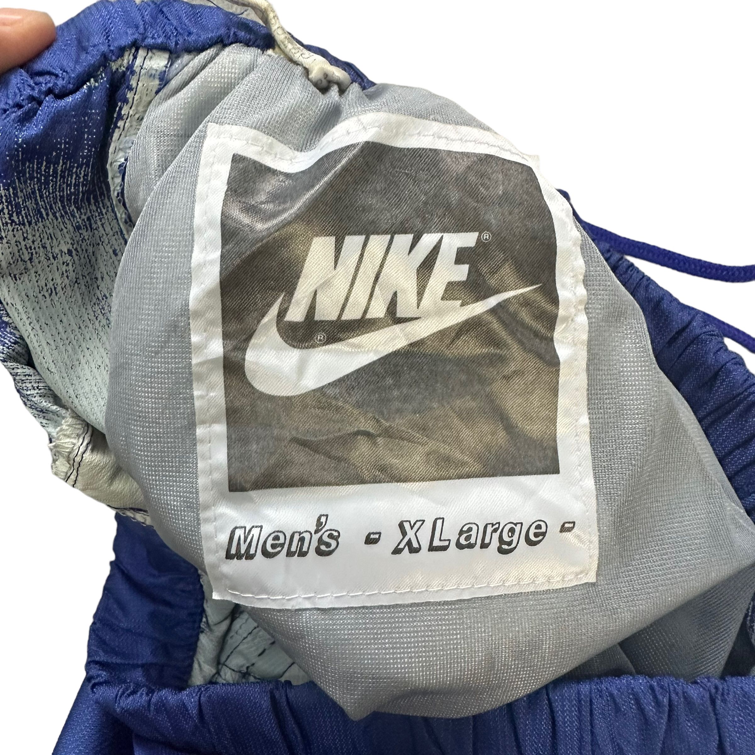 Nike VINTAGE NIKE GEOTECH GOLDEN SWOOSH TRACK PANT #7908-189 Size US 30 / EU 46 - 6 Thumbnail