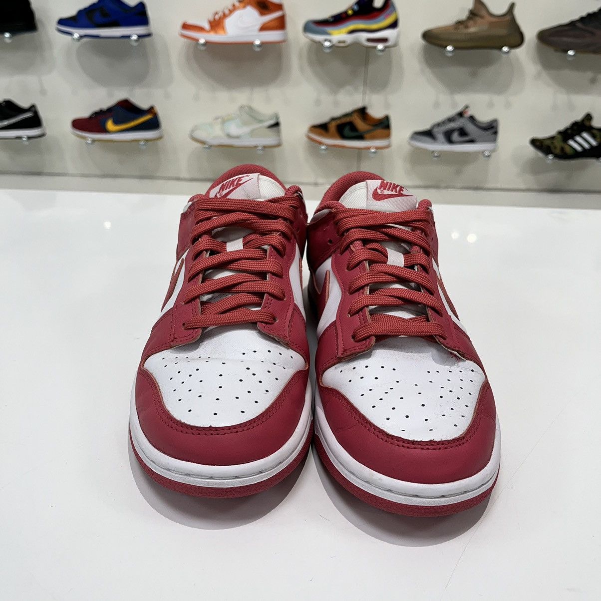 Nike Nike Dunk Low Archeo Pink (W) Size US 9.5 / IT 39.5 - 8 Thumbnail