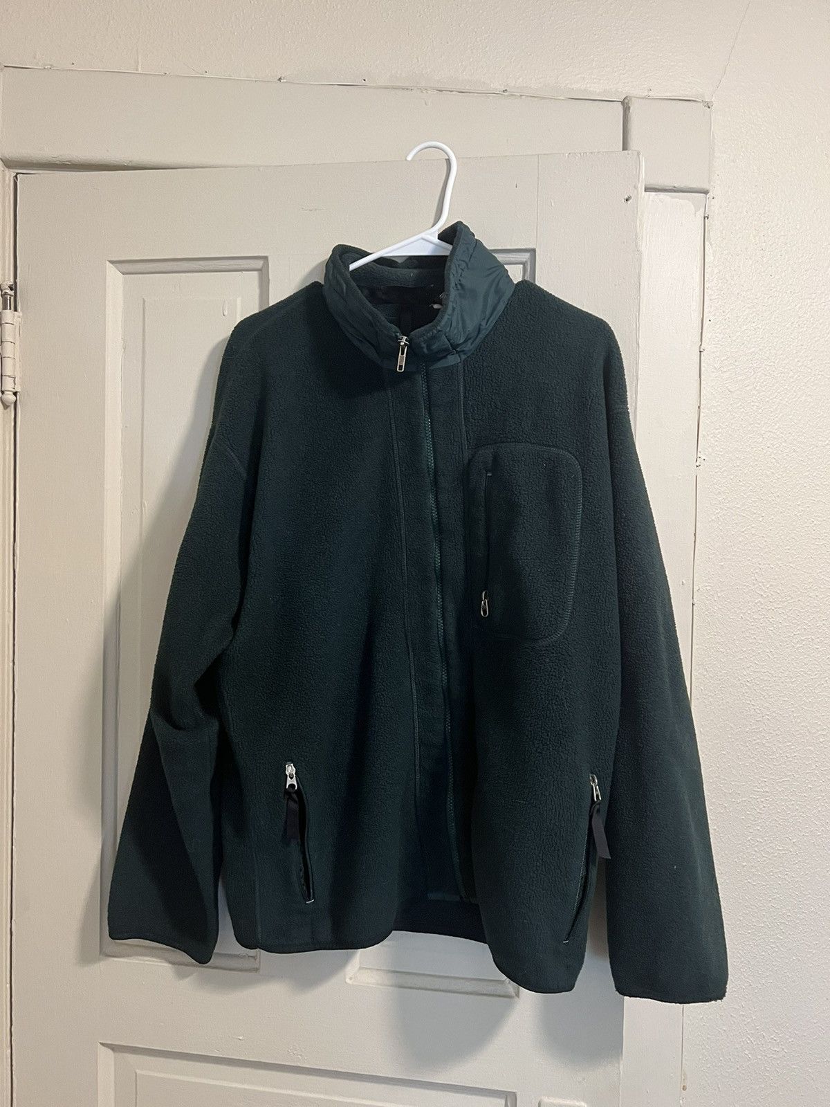 Vintage 90s forest green Patagonia zip up fleece jacket