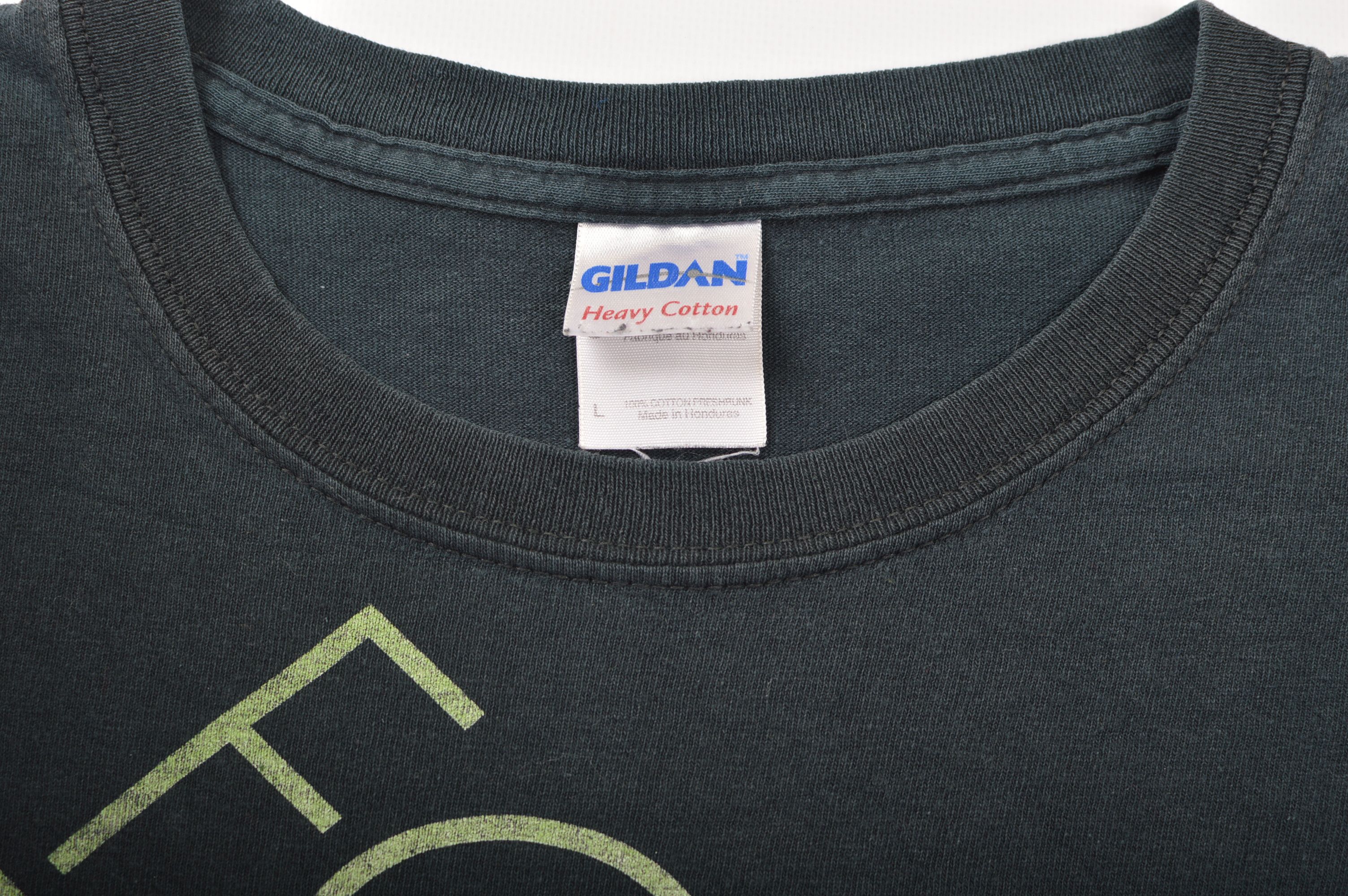 Gildan × Vintage Distressed Thrashed Gildan Foo Fighters Vintage T-Shirt Size US L / EU 52-54 / 3 - 6 Thumbnail
