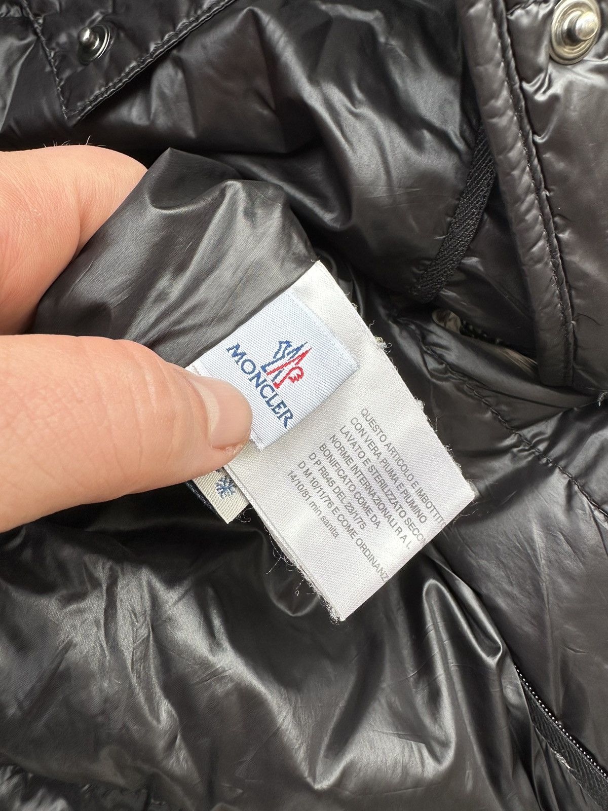 Moncler Moncler Black Nylon Jacket 1 size Size US S / EU 44-46 / 1 - 10 Thumbnail