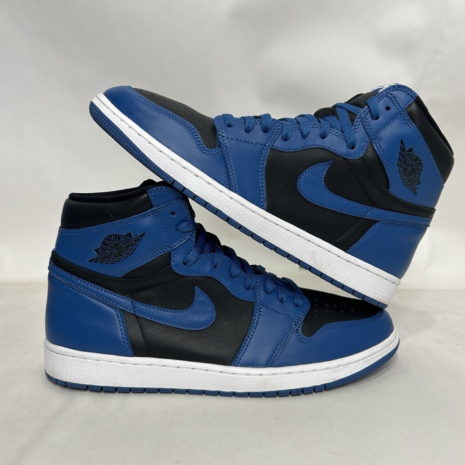 Nike Nike Air Jordan 1 Retro High OG “Dark Marina Blue” 2024 Size US 13 / EU 46 - 1 Thumbnail