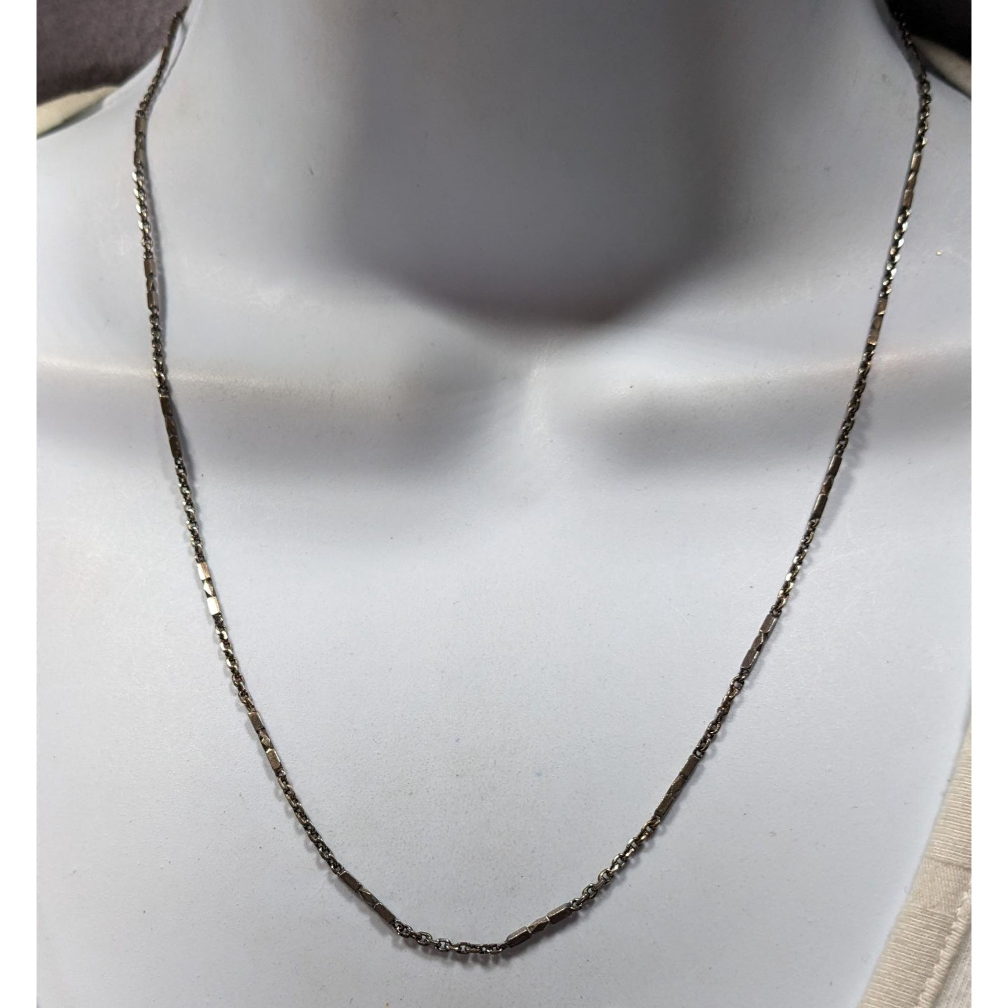 Other Metallic Gunmetal Tone Station Link Chain Size ONE SIZE - 2 Thumbnail