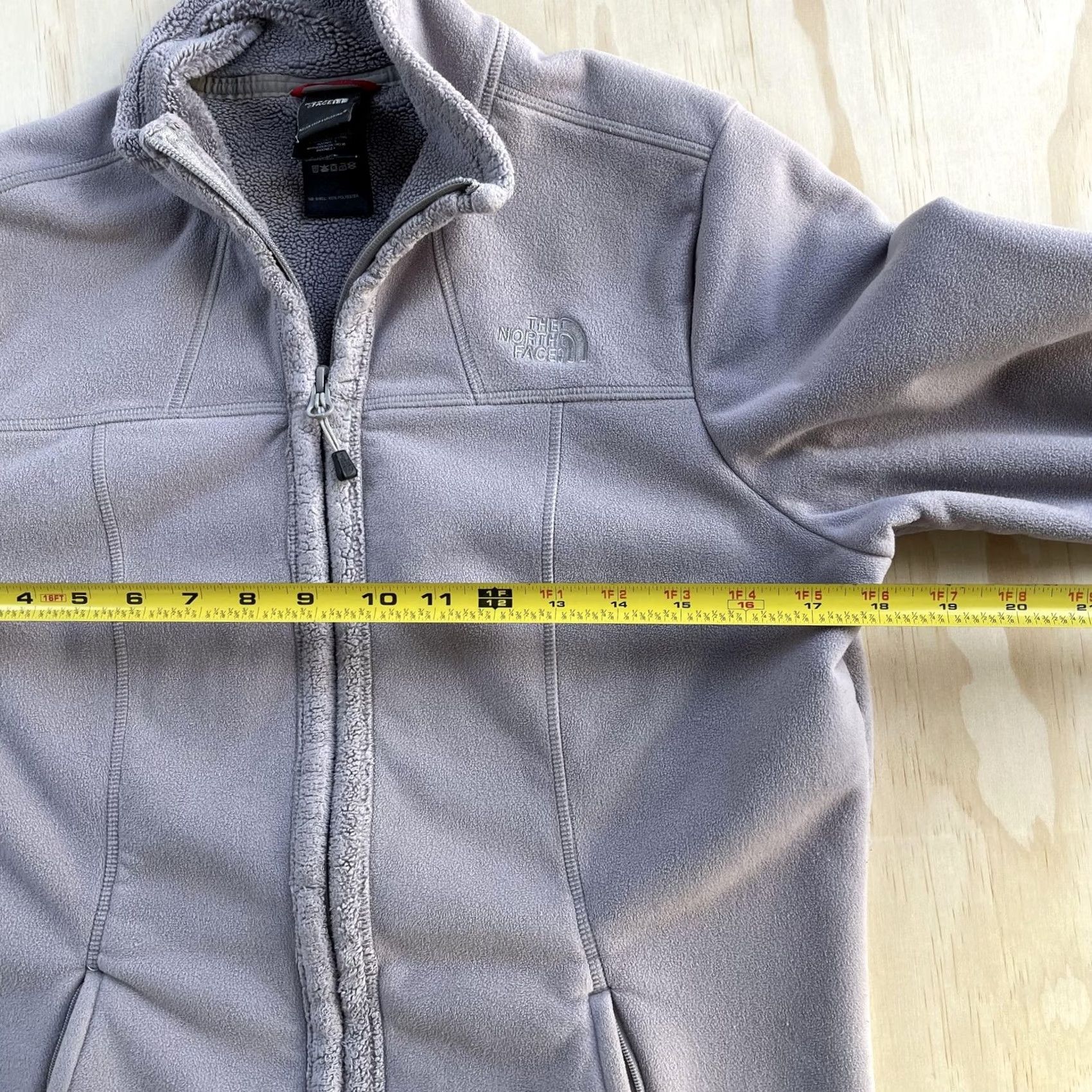 The North Face The North Face Fleece Jacket Womens Medium Purple Full Zip Outdoor Cozy Zip Pocket Lightweight Size M / US 6-8 / IT 42-44 - 6 Thumbnail