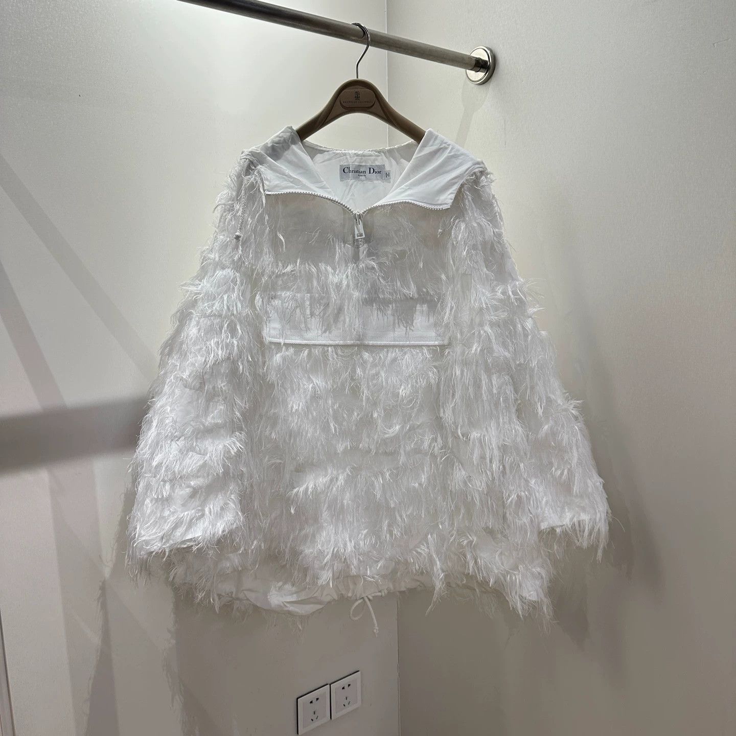 Christian Dior Monsieur Dior May330 White Fringe Feather Pullover S Size S / US 4 / IT 40 - 1 Thumbnail