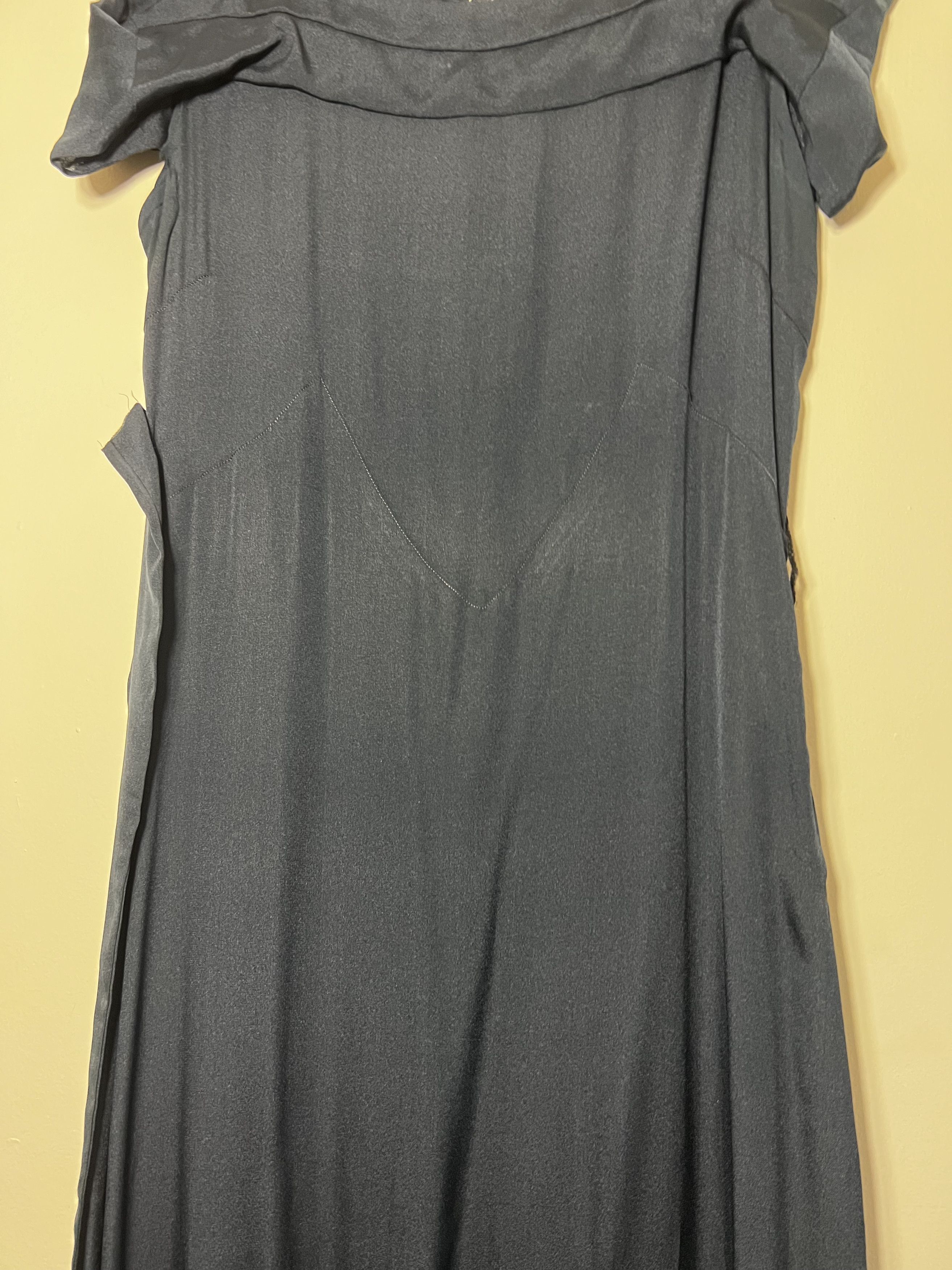 Other × Vintage Vintage 1940's Dark Blue Gown w White Bakelite Buttons Size M / US 6-8 / IT 42-44 - 4 Thumbnail