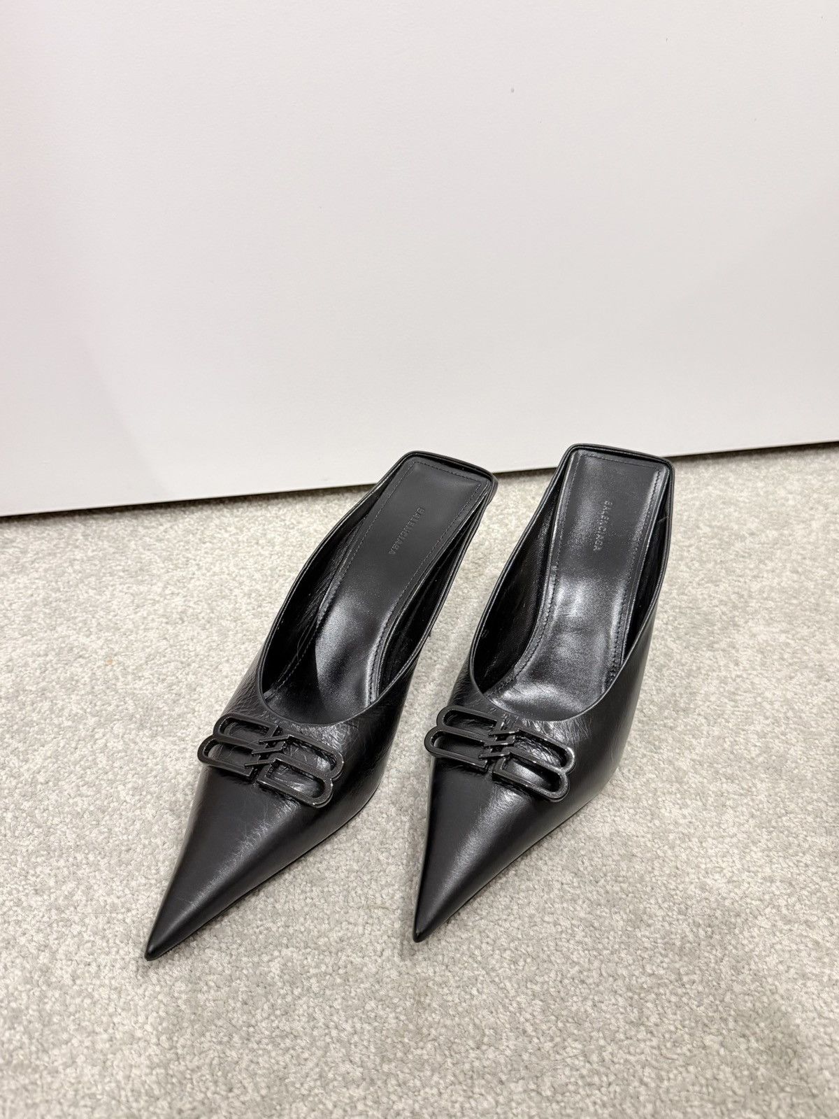 Balenciaga Balenciaga Logo Leather Heels Size US 6 / IT 36 - 1 Thumbnail