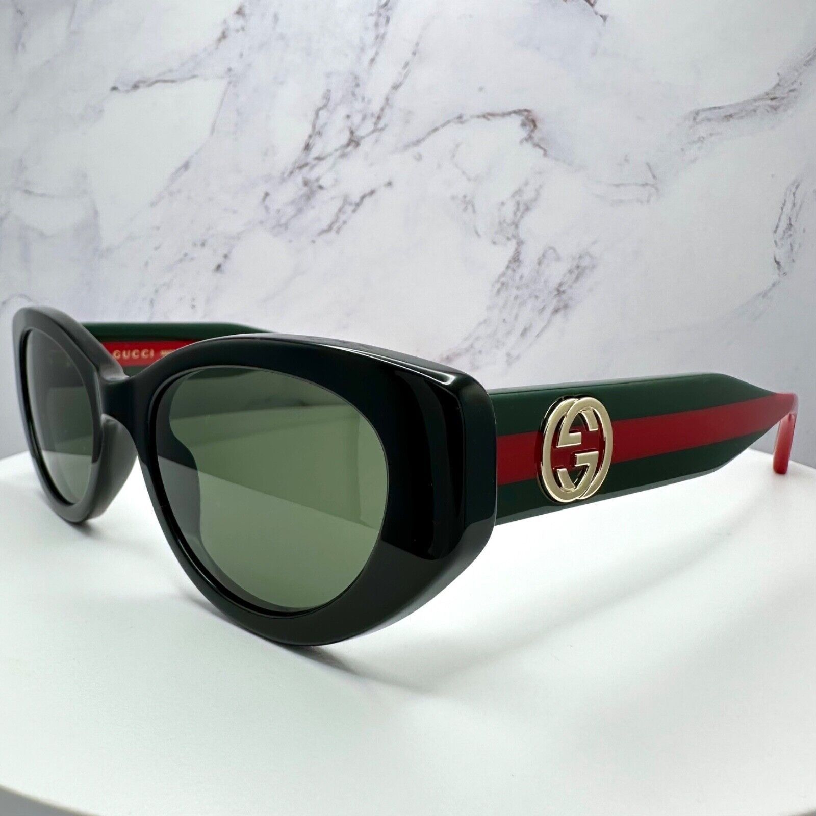Gucci New GUCCI Sunglasses Black Gold 2025 Newest Collection Size ONE SIZE - 17 Thumbnail