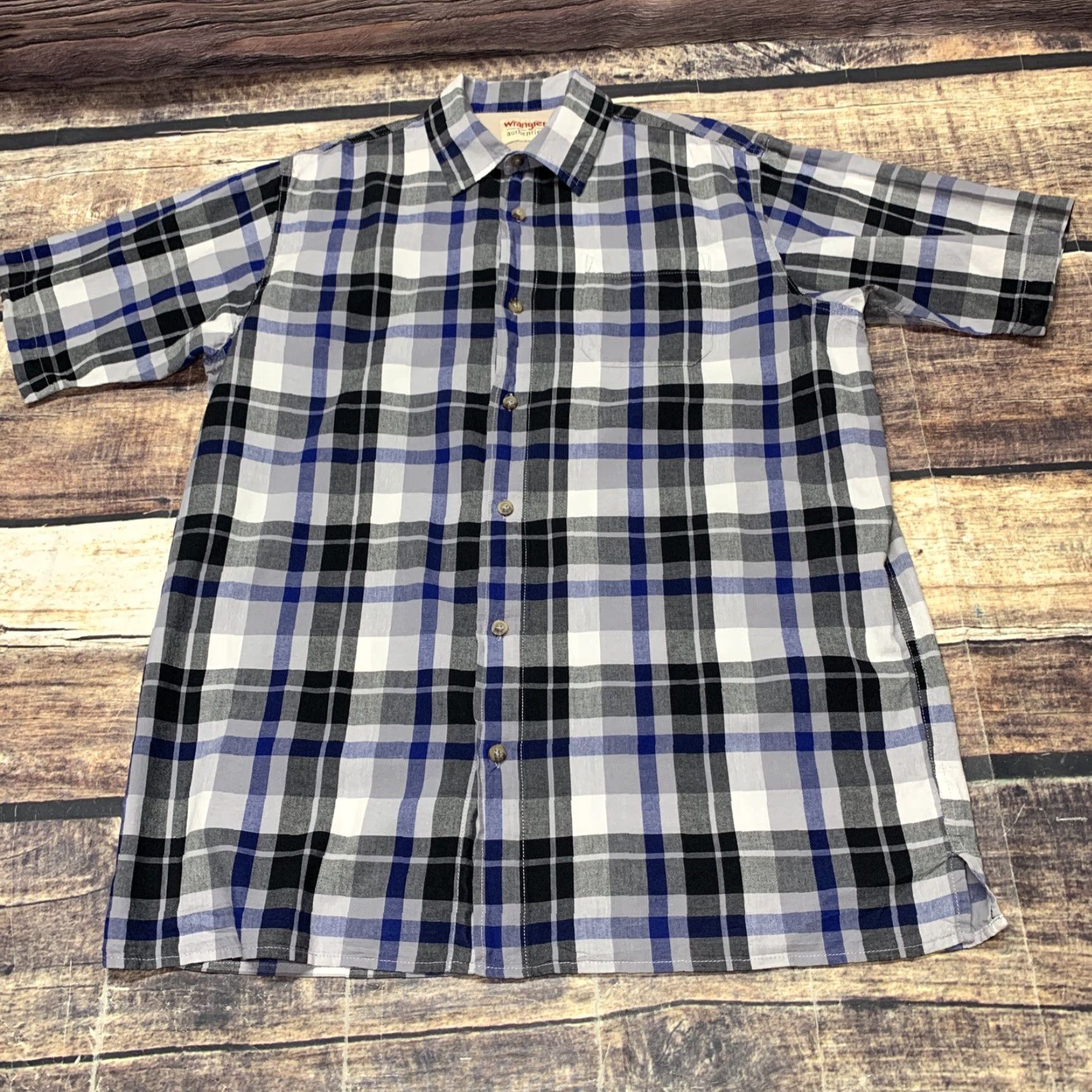 Wrangler Wrangler Short Sleeve Shirt Mens Large Blue Back White Plaid Button Up Western Size US L / EU 52-54 / 3 - 2 Thumbnail