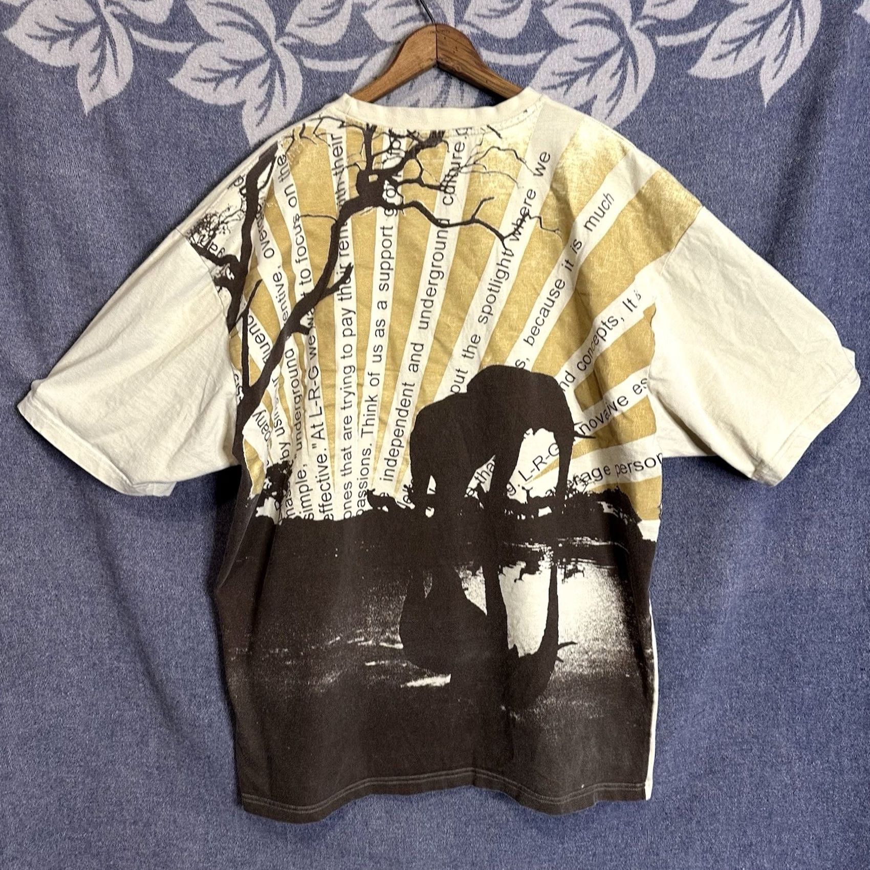 Vintage VINTAGE LRG T-Shirt Men 4XL Brown Cotton Short Sleeve Crew Neck Graphic Print AOP Animals Skateboarding Y2K Boys Mens Womens Size US XXL / EU 58 / 5 - 2 Thumbnail