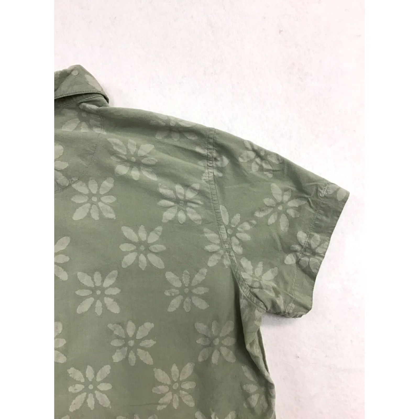 Vintage VINTAGE Woolrich Button-Up Shirt Womens Medium Green Floral 1954 Women’s XL Like New Size M / US 6-8 / IT 42-44 - 4 Thumbnail