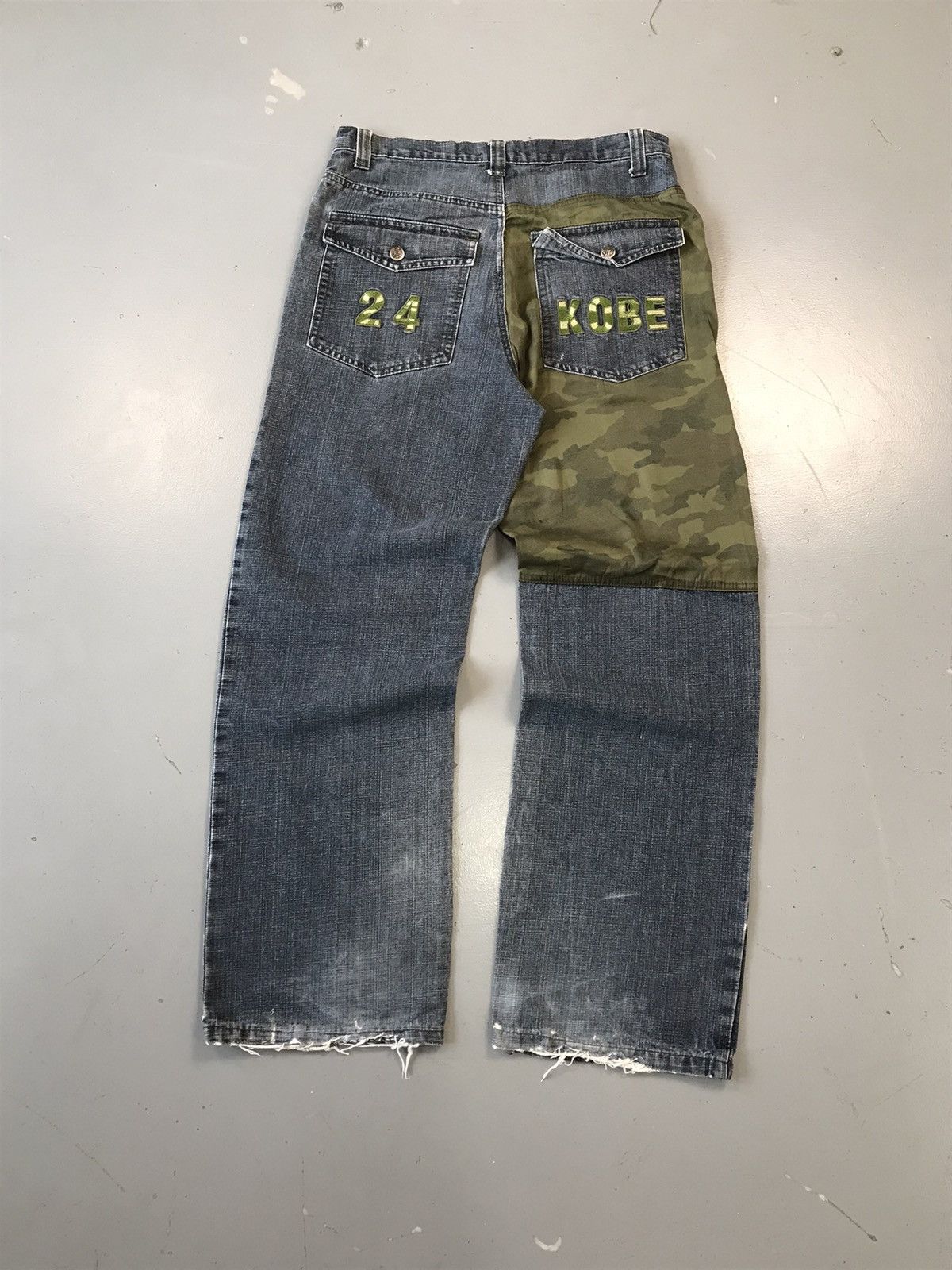NBA × Vintage Vintage NBA SpellOut embroidered denim Size US 32 / EU 48 - 5 Thumbnail