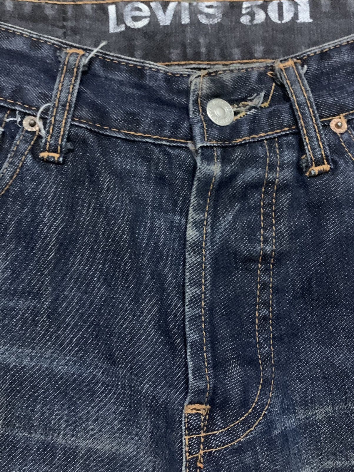 Levi's × Levi's Vintage Clothing Vintage 80s Levis 501 ButtonFly Dark Wash Jeans Size US 31 - 11 Thumbnail