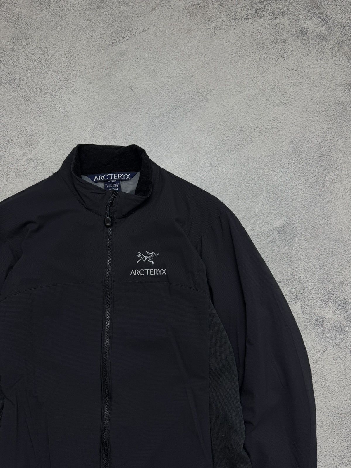 Arc'teryx Vintage Y2k Arc’teryx Nylon Reflective Logo Jacket 00’s Size L / US 10 / IT 46 - 5 Thumbnail