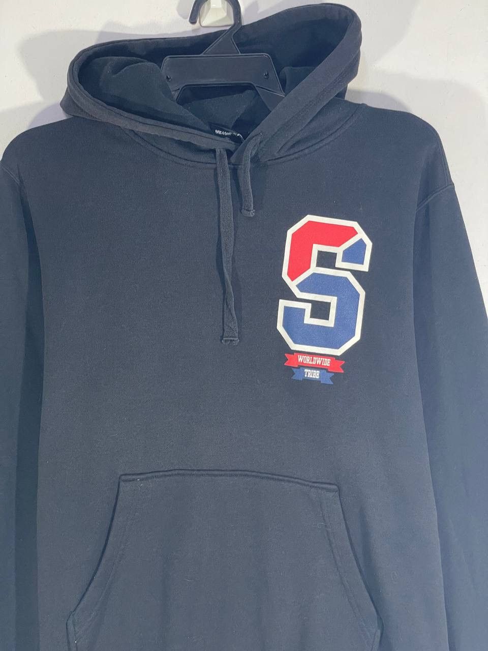 Stussy Stussy worldwide tribe Size US L / EU 52-54 / 3 - 3 Thumbnail