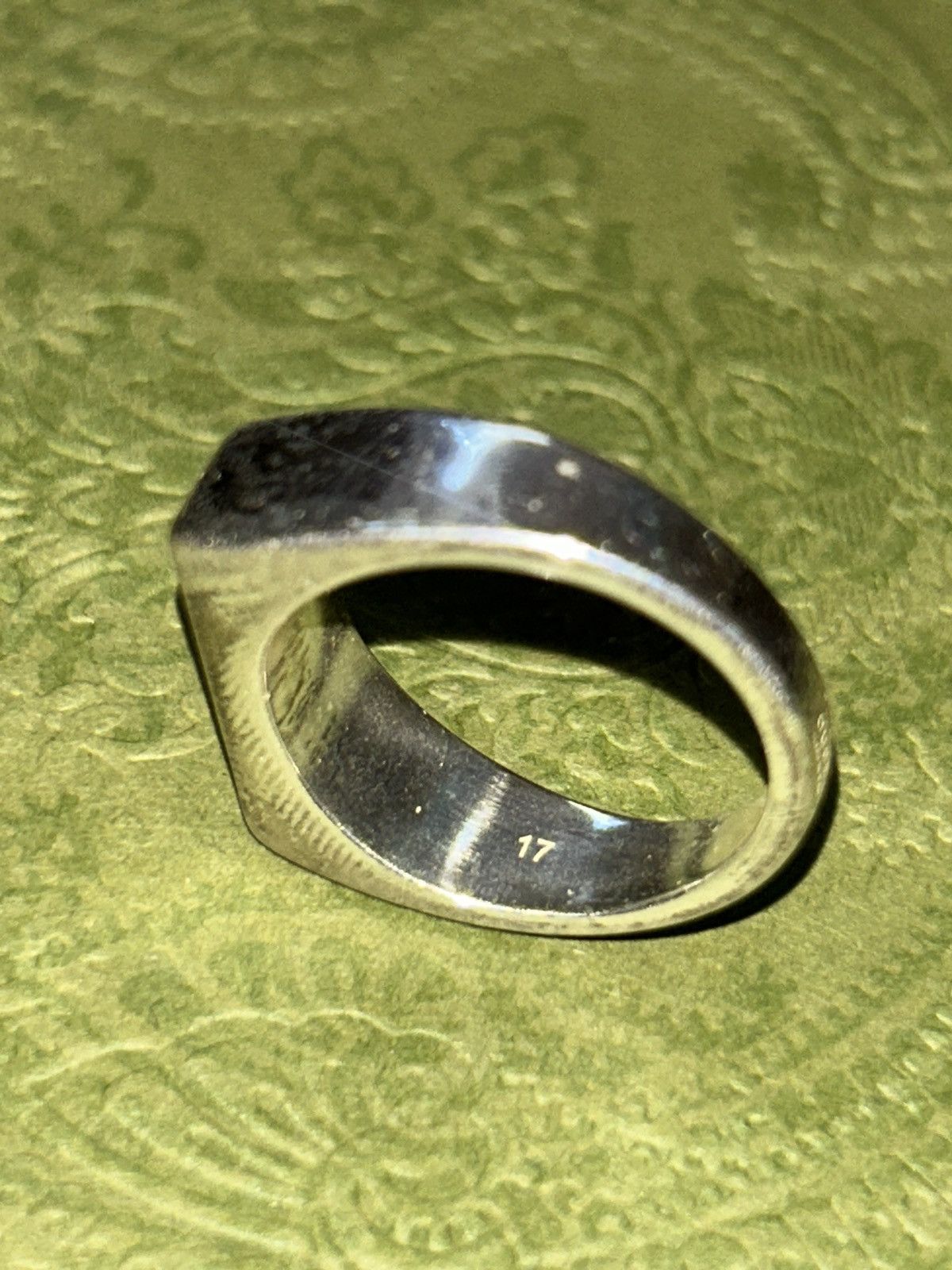 Gucci Gucci Diagonal Interlock G Tag Ring Chevalier 7.5mm AG 925 Size ONE SIZE - 5 Thumbnail