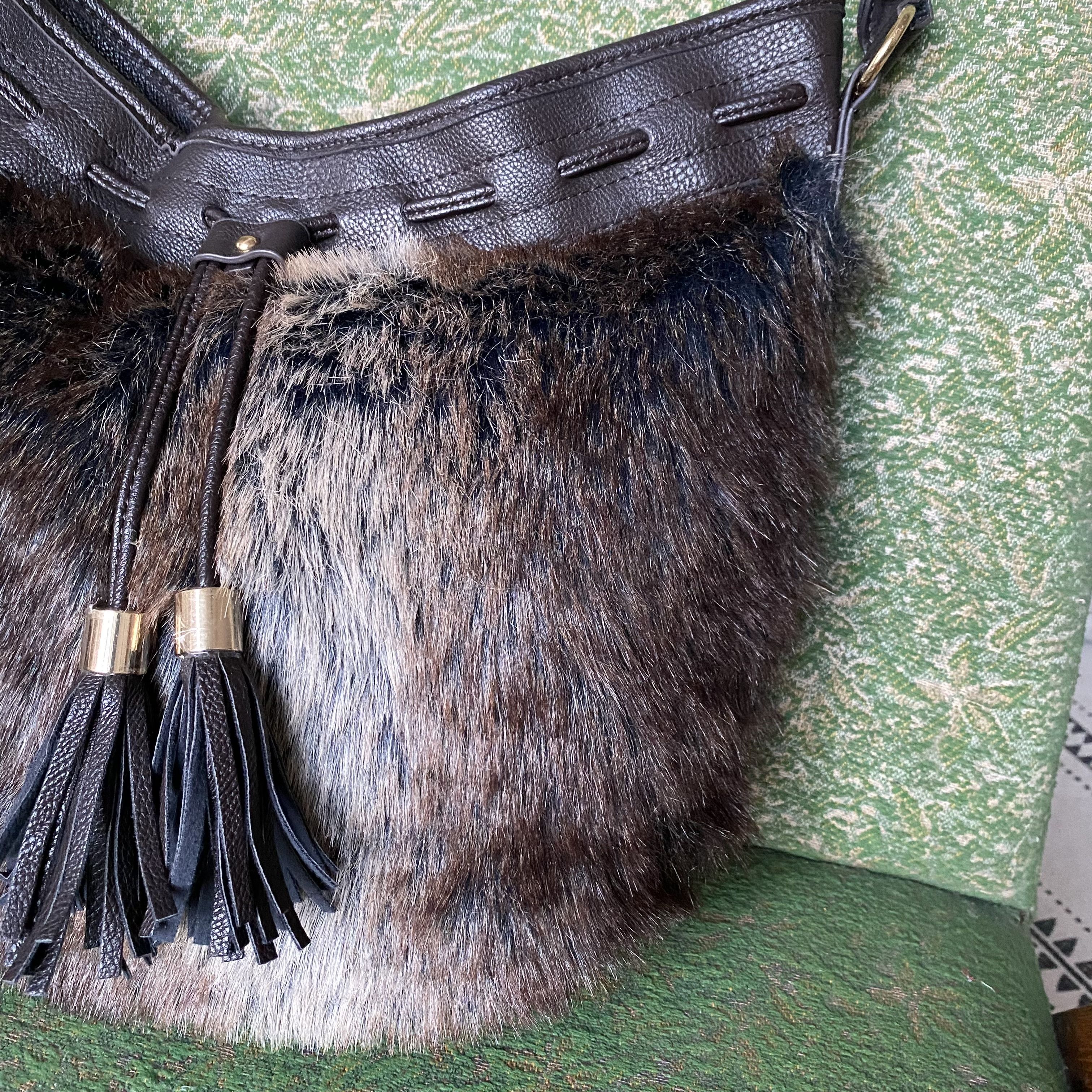 If Six Was Nine Vintage Y2K Fluffy Faux Fur Bags 2000s Avant-garde Size ONE SIZE - 2 Thumbnail