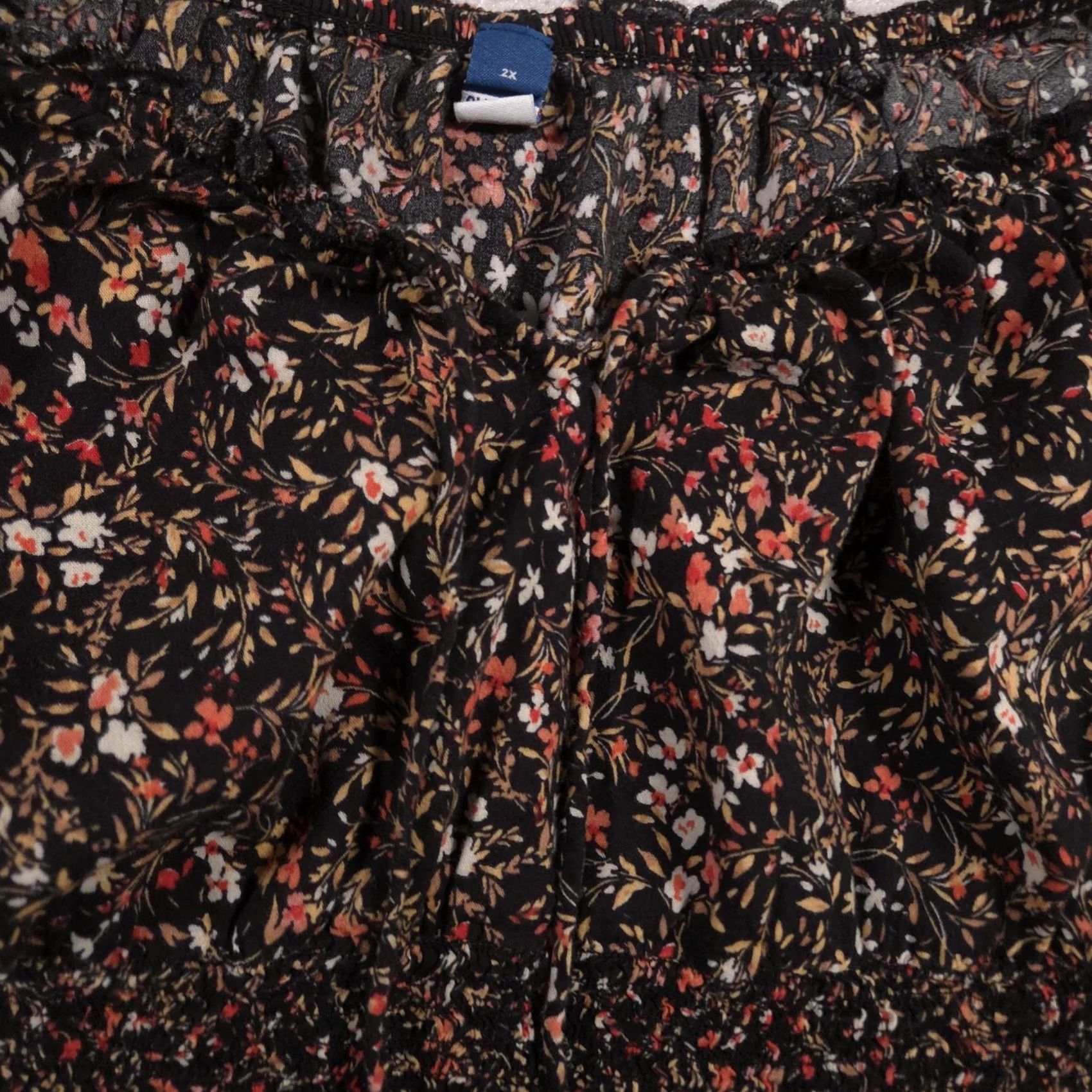 Old Navy Old Navy Blouse Womens 2X Plus Black Floral Ruffle Peplum Scoop Neck Short Sleeve Top Blouse Size XXL / US 16-18 / IT 52-54 - 4 Thumbnail
