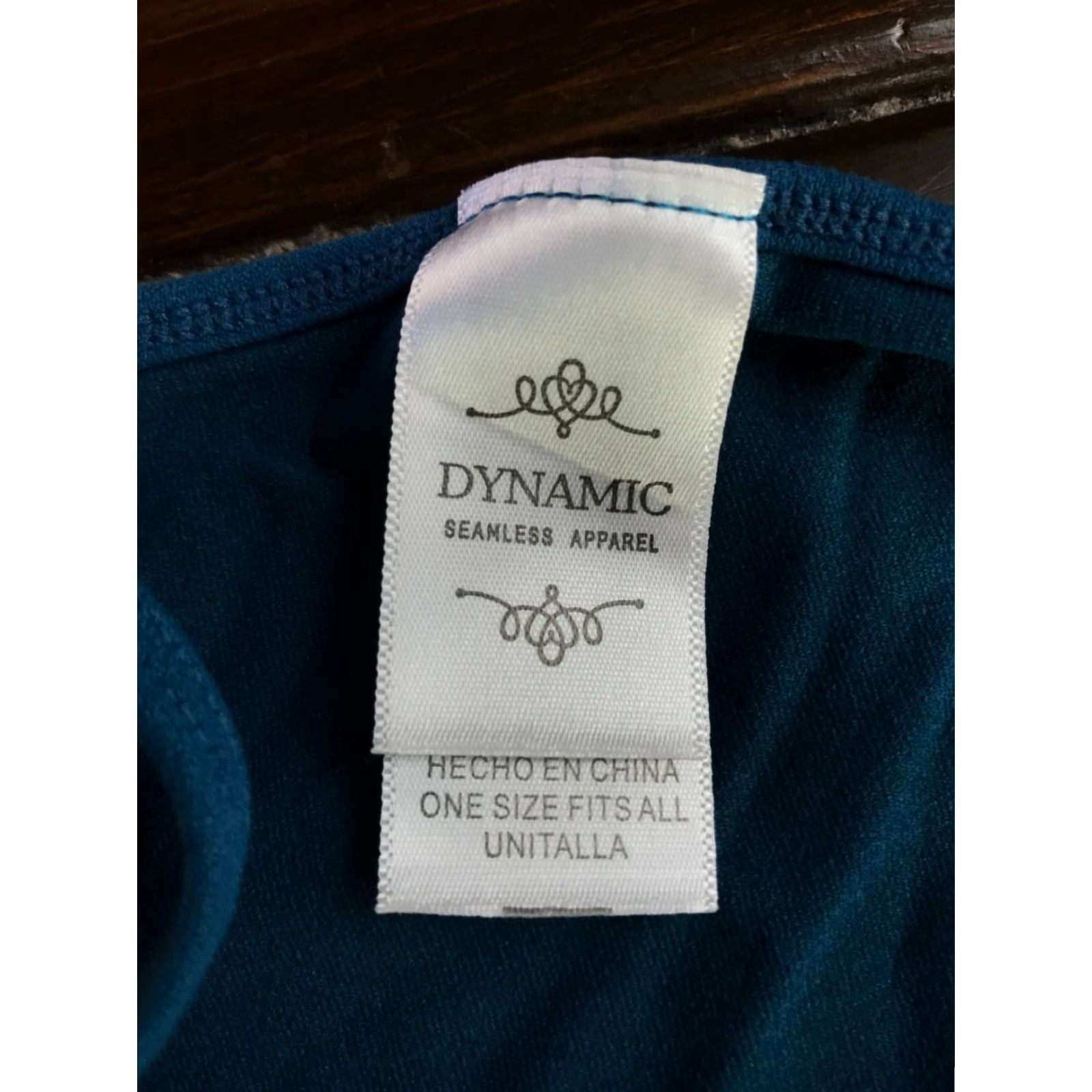Vintage Women's Dynamic Blue Tank Top, One Size, Sleeveless User: Women's Dynamic Blue Tank Top, One Size, Sleeveless Size ONE SIZE - 5 Thumbnail