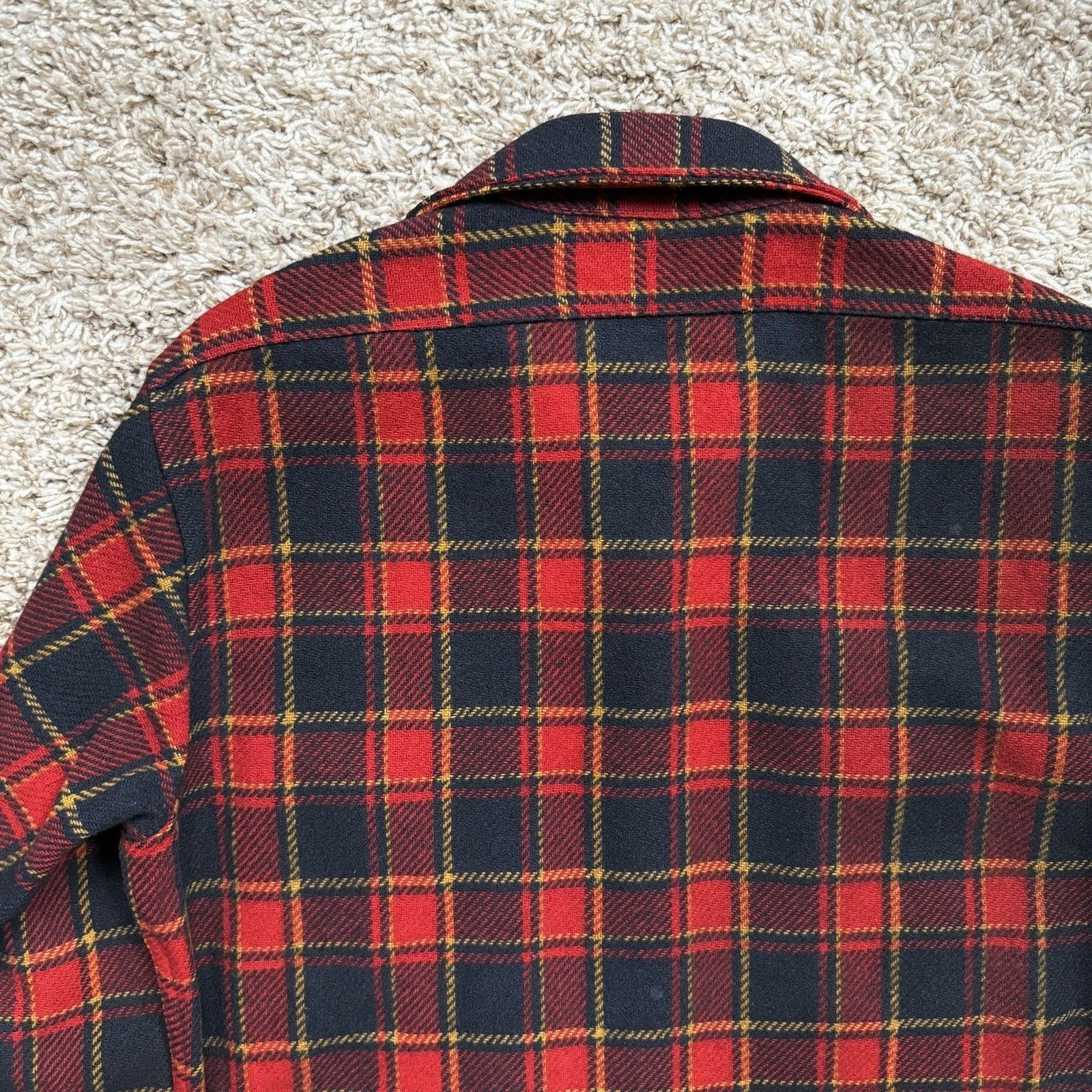 Pendleton × Vintage Vintage Pendleton Thick Wool Shacket Flannel Shirt Red Plaid Size US M / EU 48-50 / 2 - 8 Thumbnail