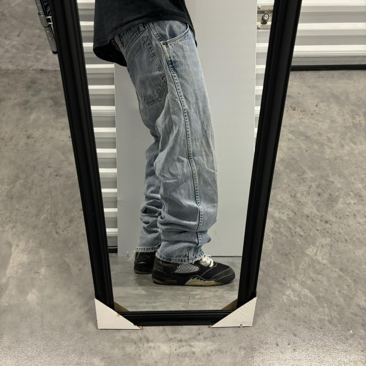 Japanese Brand × Vintage Crazy Vintage 90s Light Wash Distressed Essential Denim Jeans! Size US 35 - 2 Thumbnail