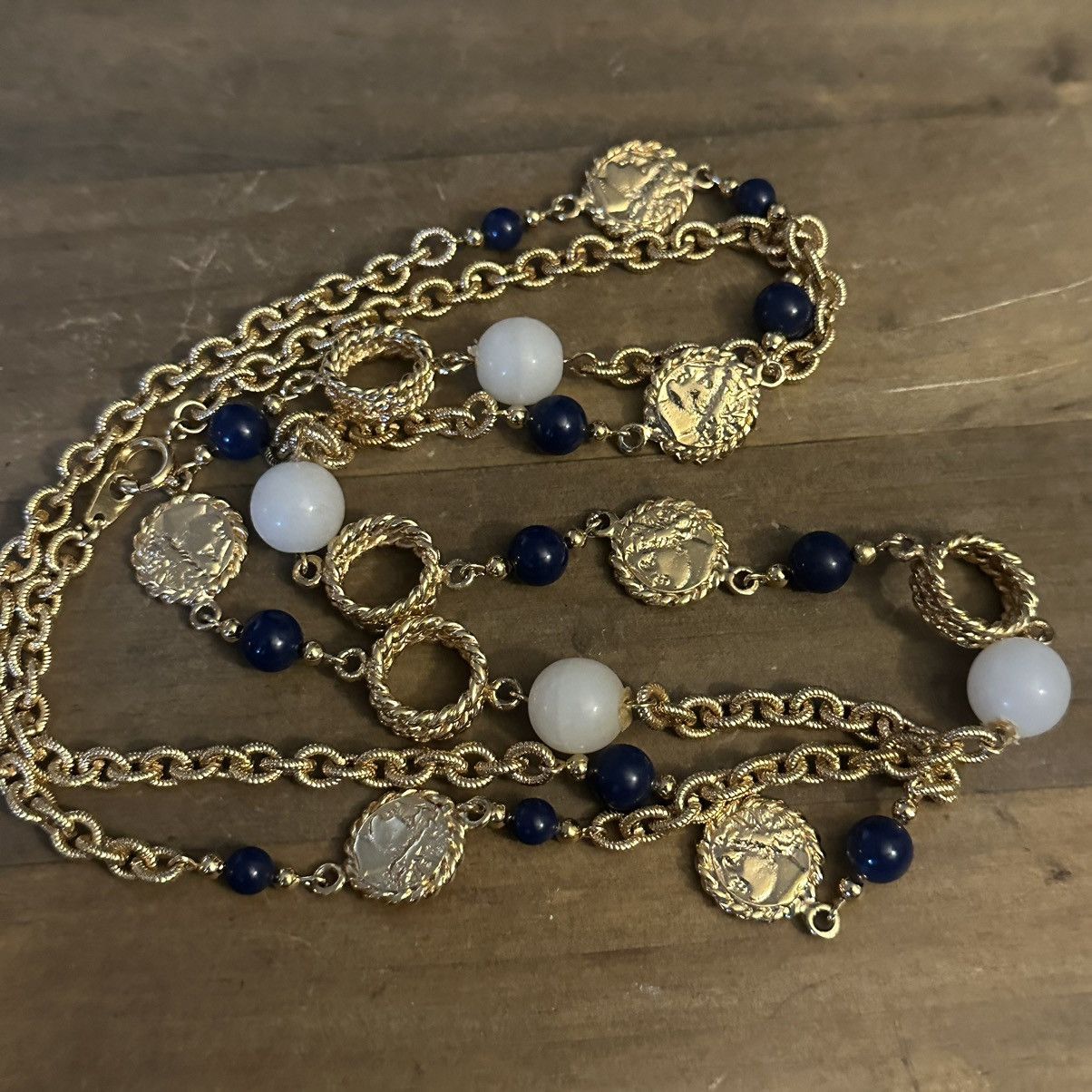 Vintage Vintage medieval coin link necklace Size ONE SIZE - 2 Thumbnail