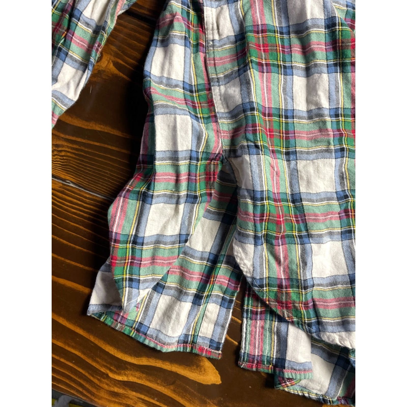 J.Crew J.CREW Shirt Women's Size 12 Green Plaid Button Up Color Shading Size XL / US 12-14 / IT 48-50 - 5 Thumbnail