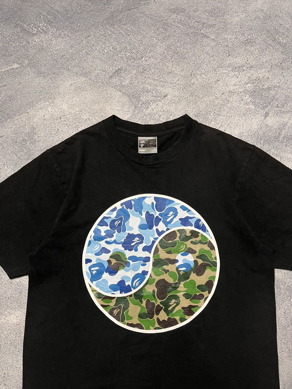 Bape RARE🔥 Bape Yin & Yang Logo T-Shirt Size US M / EU 48-50 / 2 - 2 Thumbnail