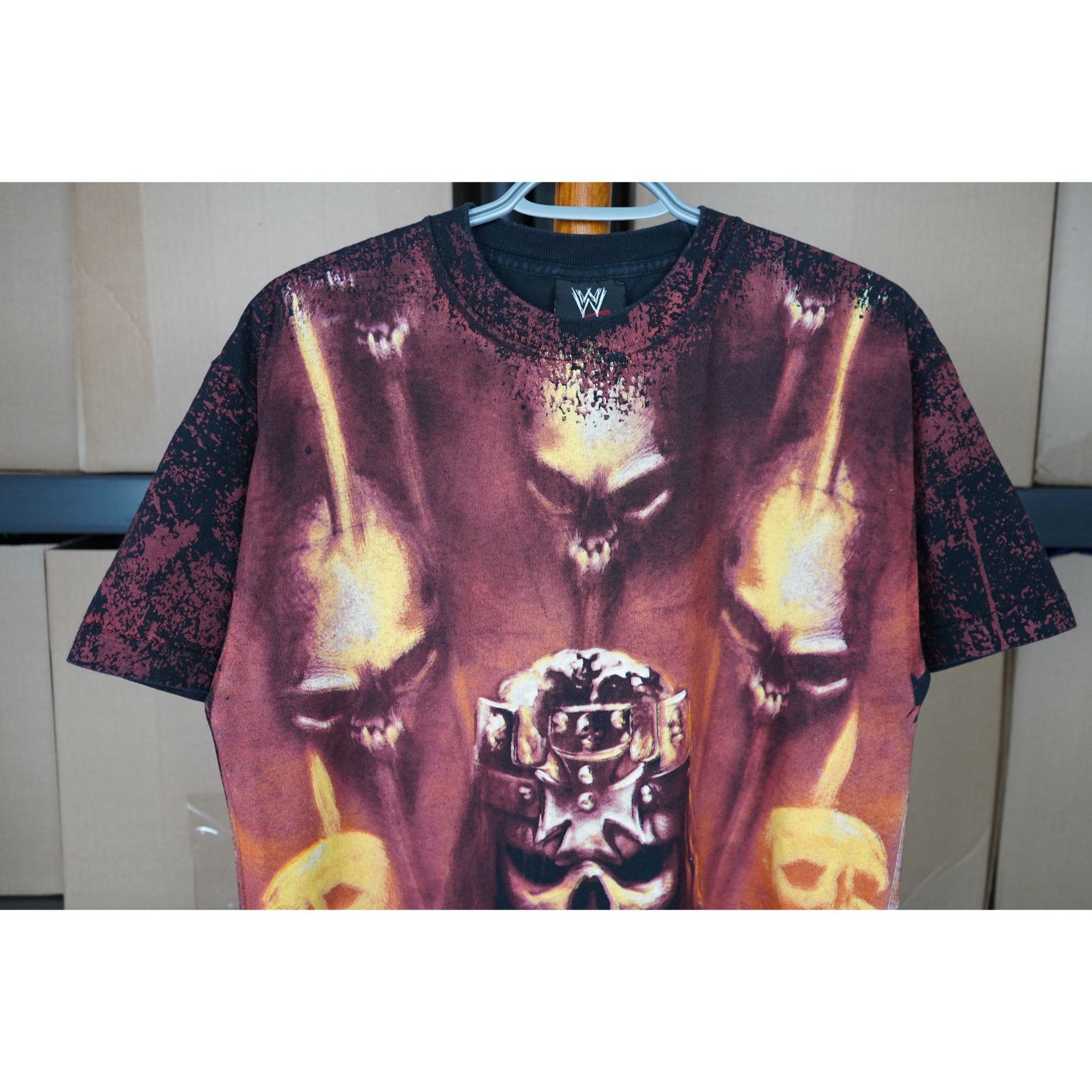WWE 90s WWE Triple H Skull King M Vintage Wrestling Tshirt #382 Size US M / EU 48-50 / 2 - 3 Thumbnail