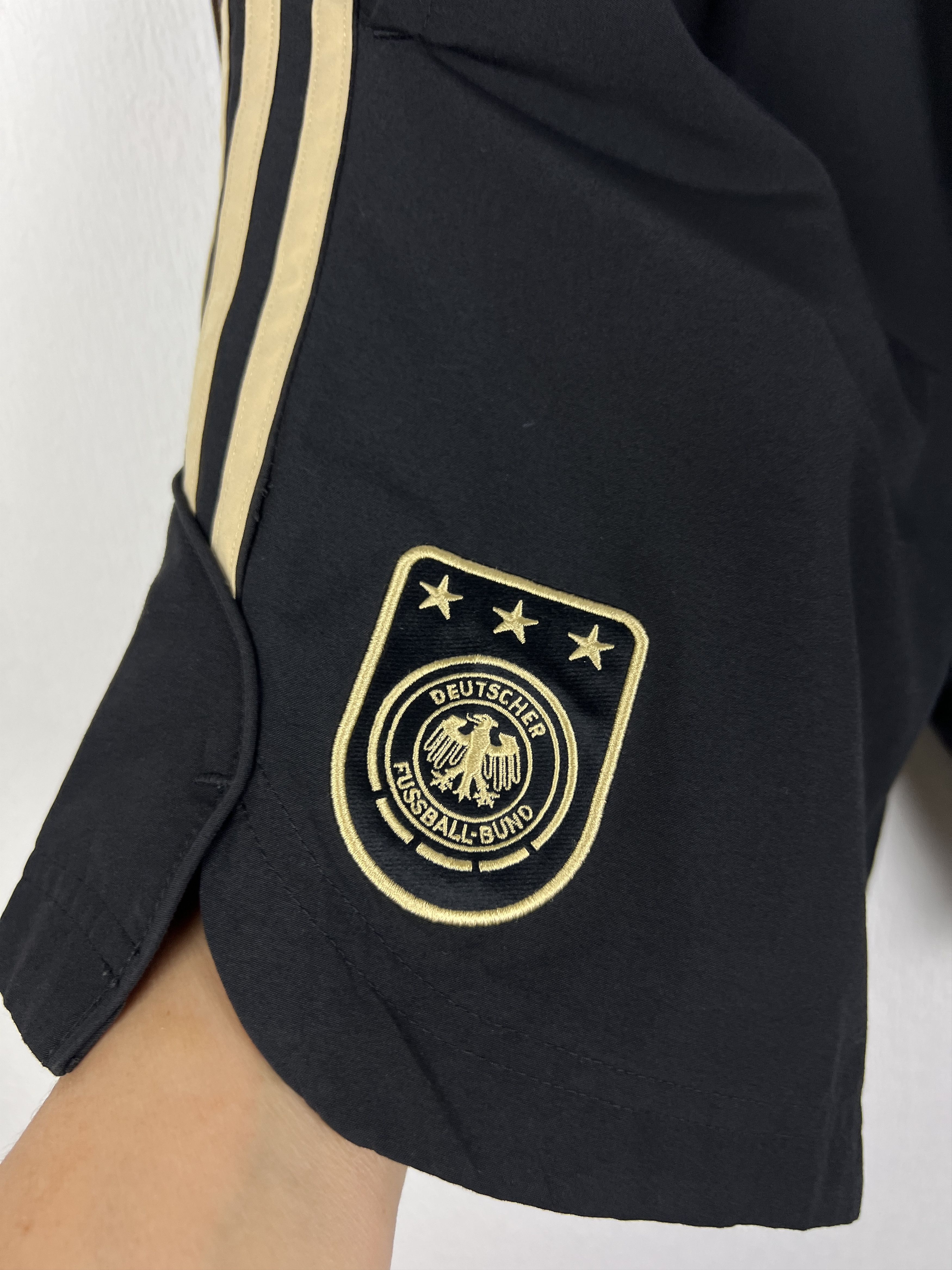 Adidas Vintage Adidas Germany Football Track Shorts Soccer Athletic Size US 32 / EU 48 - 5 Thumbnail