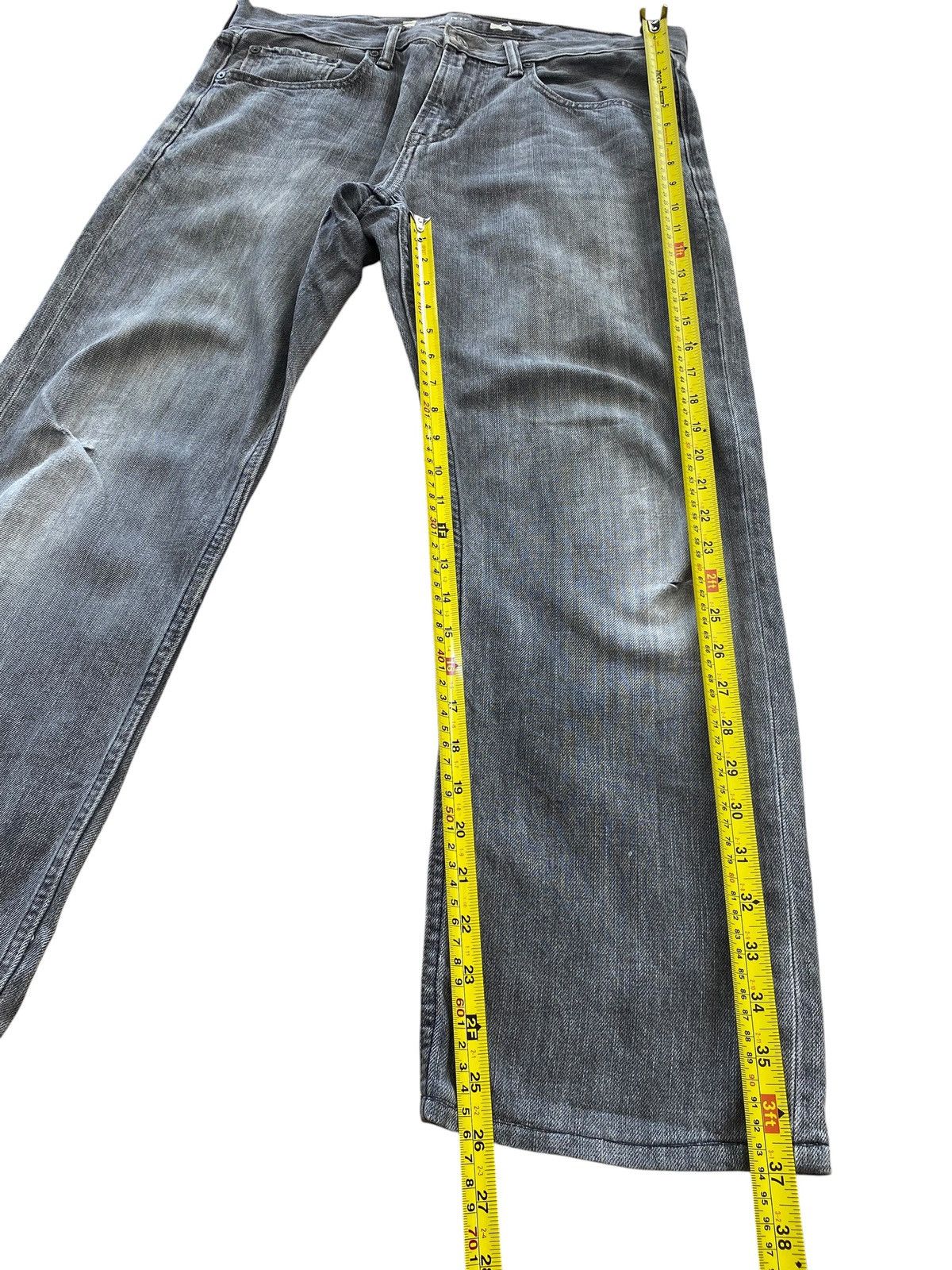 Old Navy Old Navy Grey Wash Ripped Straight Leg Style Jeans Size US 34 / EU 50 - 8 Thumbnail